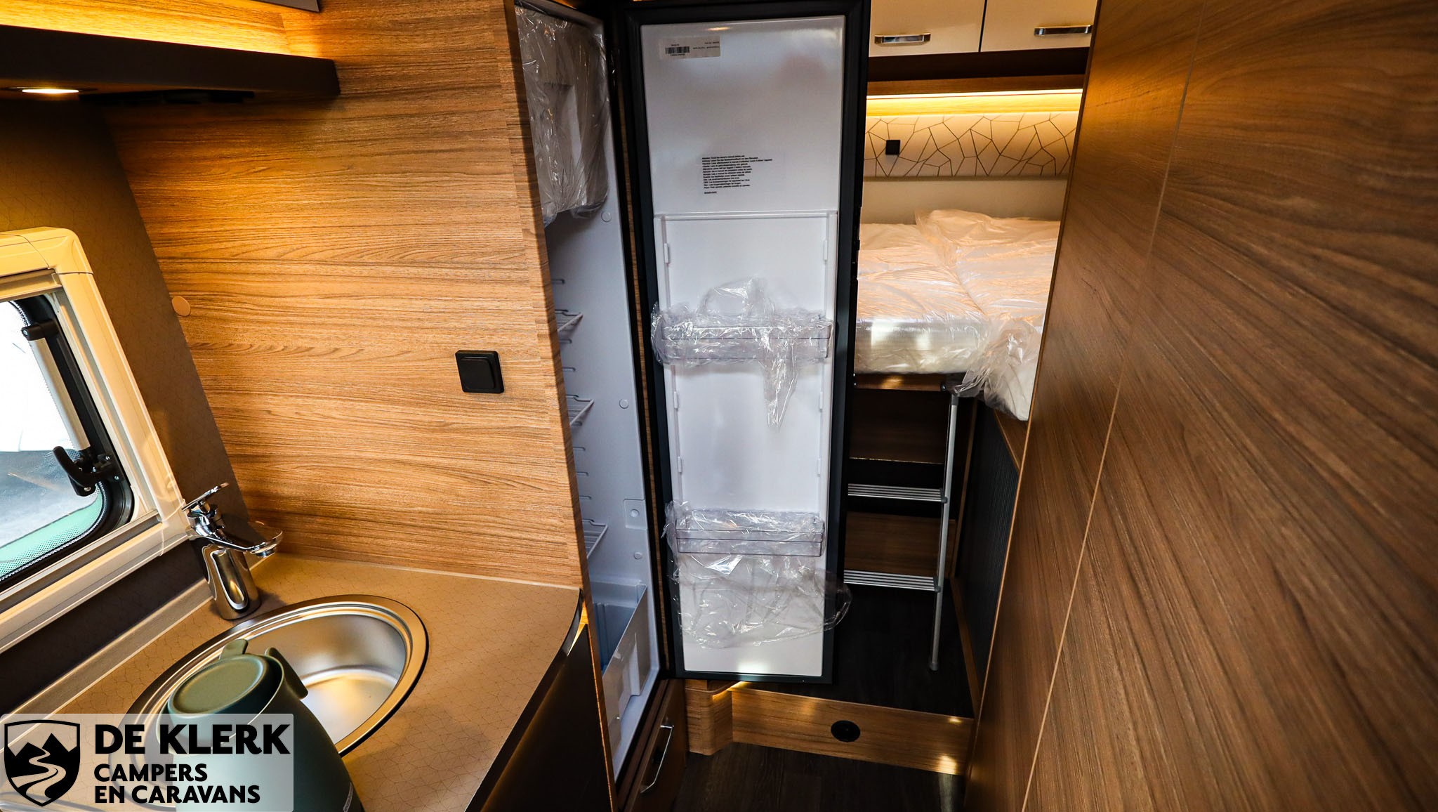 WEINSBERG CaraSuite 650 MEG Showroomuitv