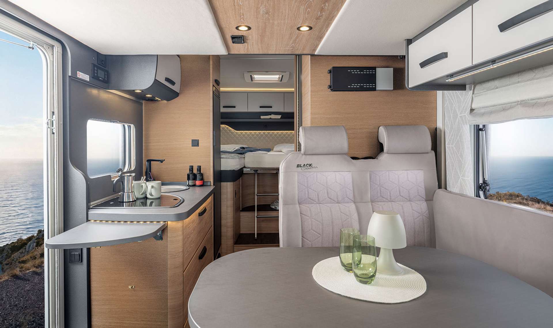 KNAUS Live Wave 650 MEG Black Select