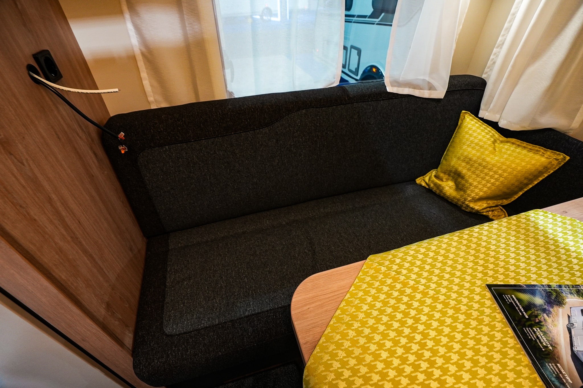 KNAUS SPORT 420 QD / 50% Deals