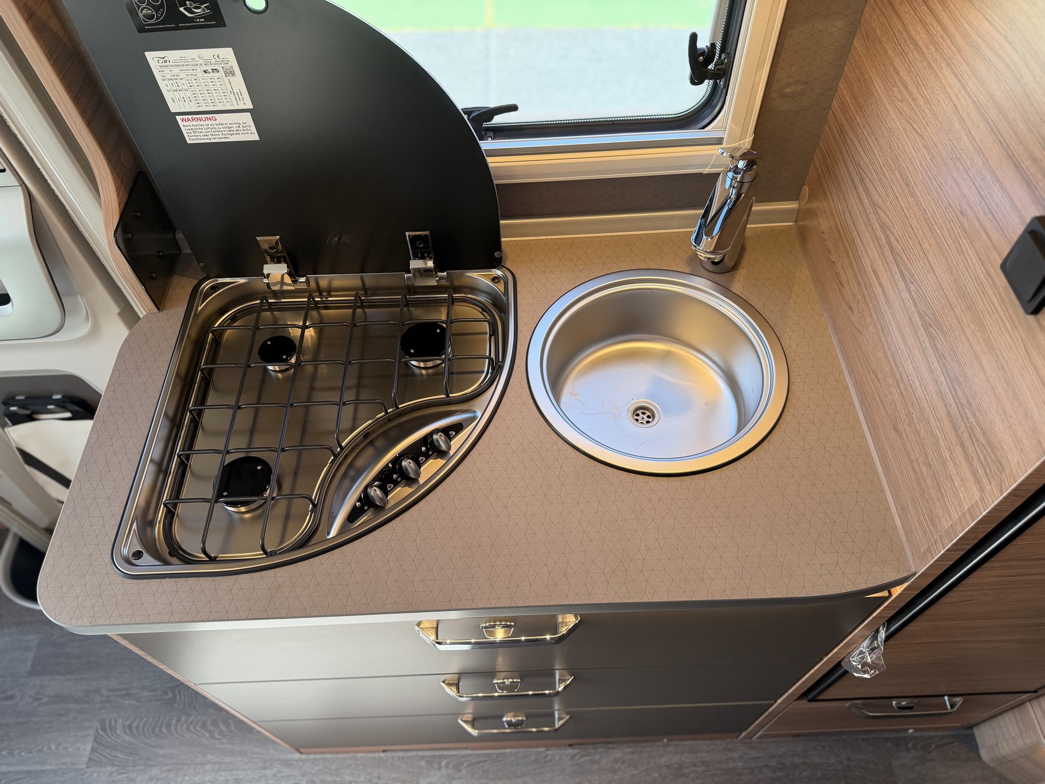WEINSBERG CaraSuite 650 MEG SPICY