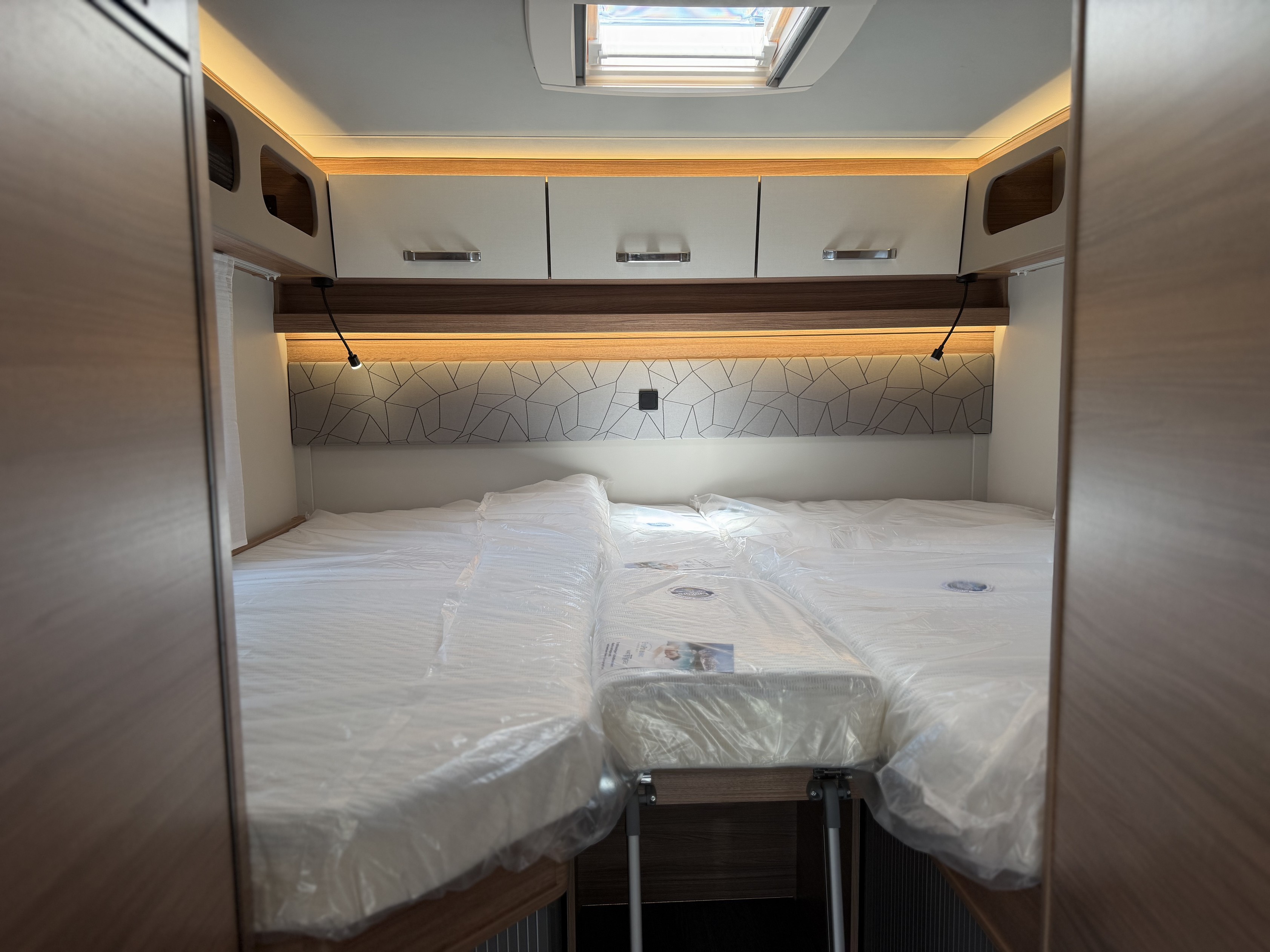 WEINSBERG CaraSuite 650 MEG SPICY