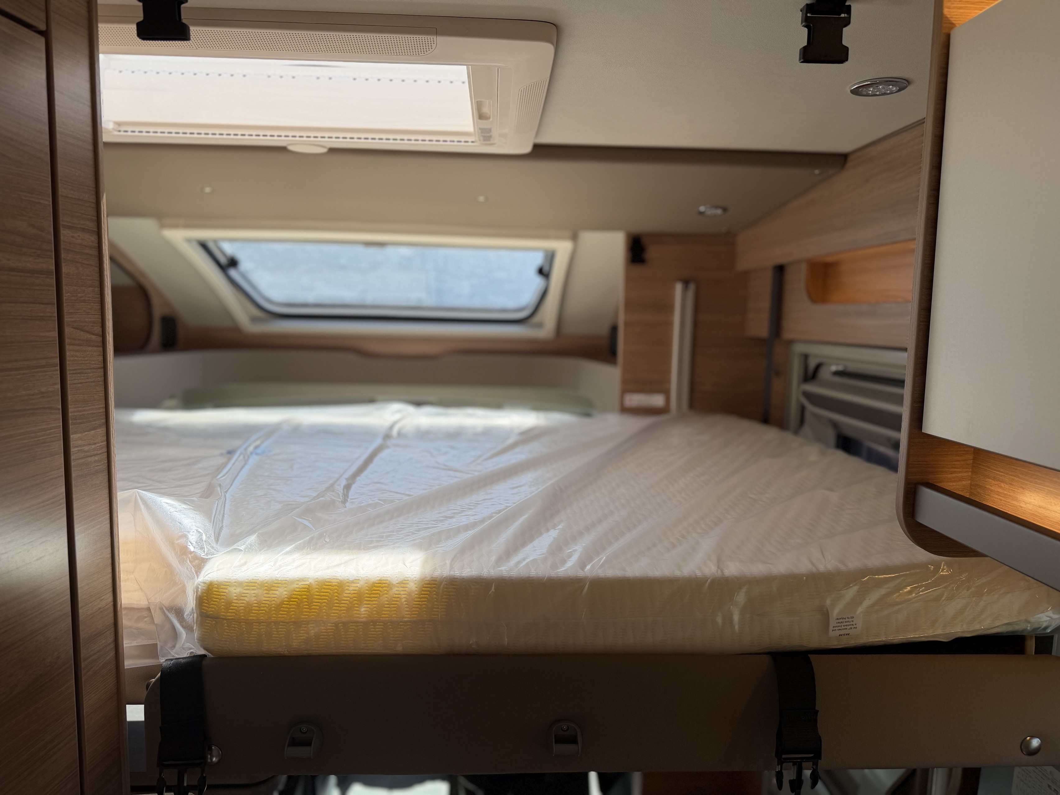 WEINSBERG CaraSuite 650 MEG SPICY