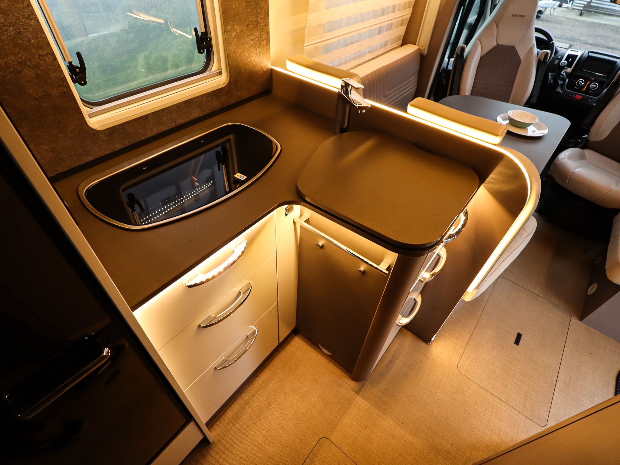 BURSTNER LYSEO TD PRIVILEGE Showroomuit