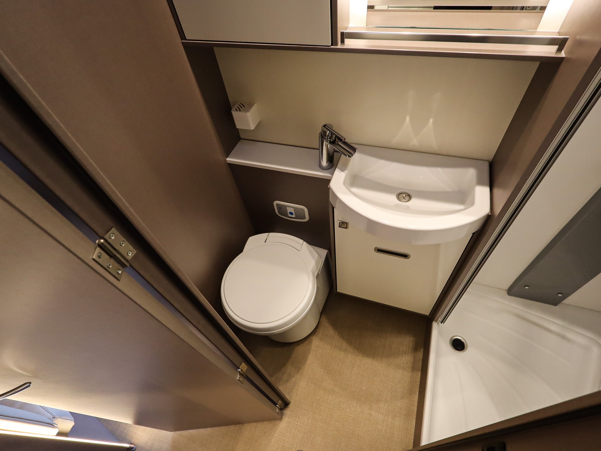 BURSTNER LYSEO TD PRIVILEGE Showroomuit