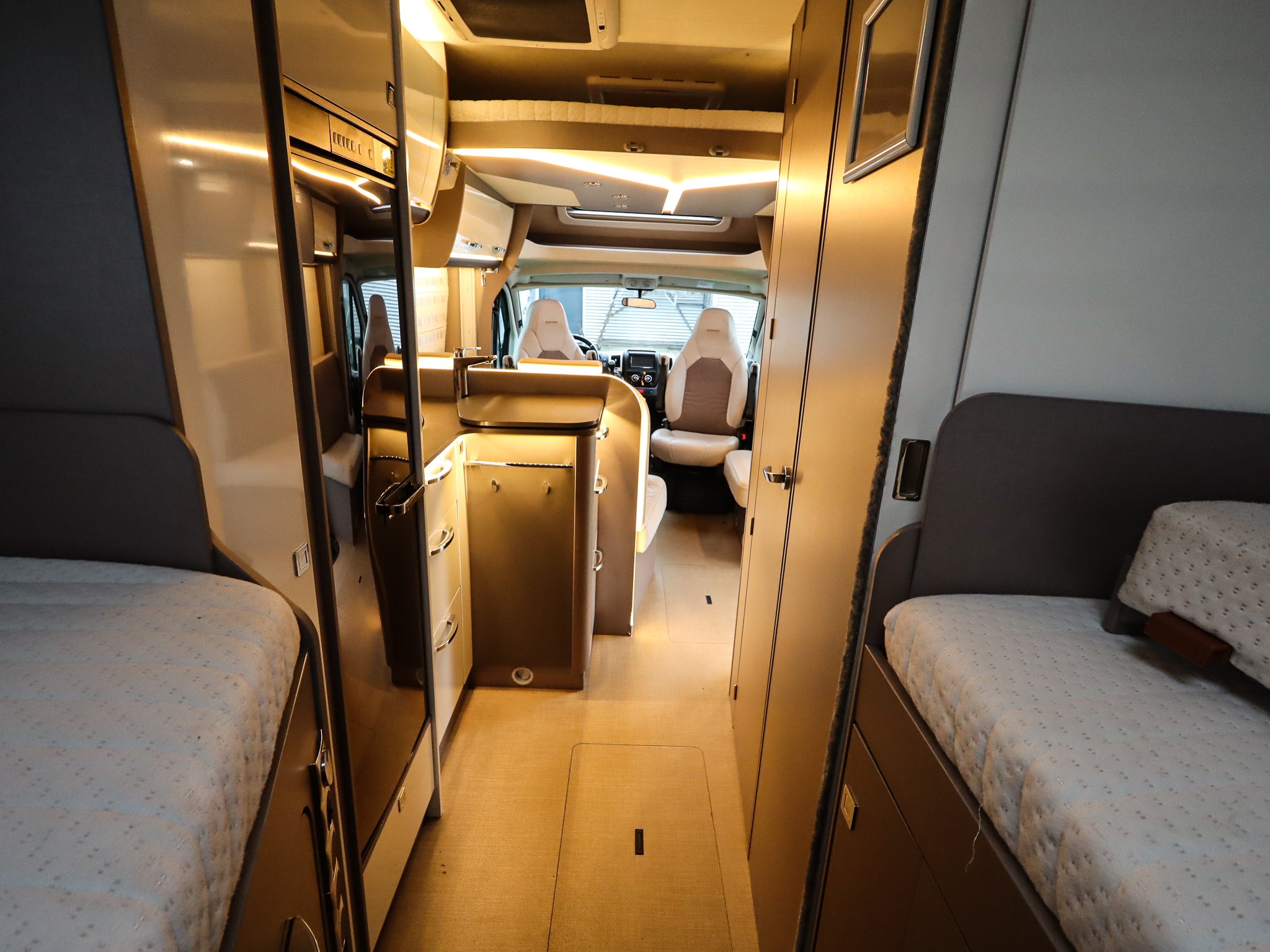 BURSTNER LYSEO TD PRIVILEGE Showroomuit