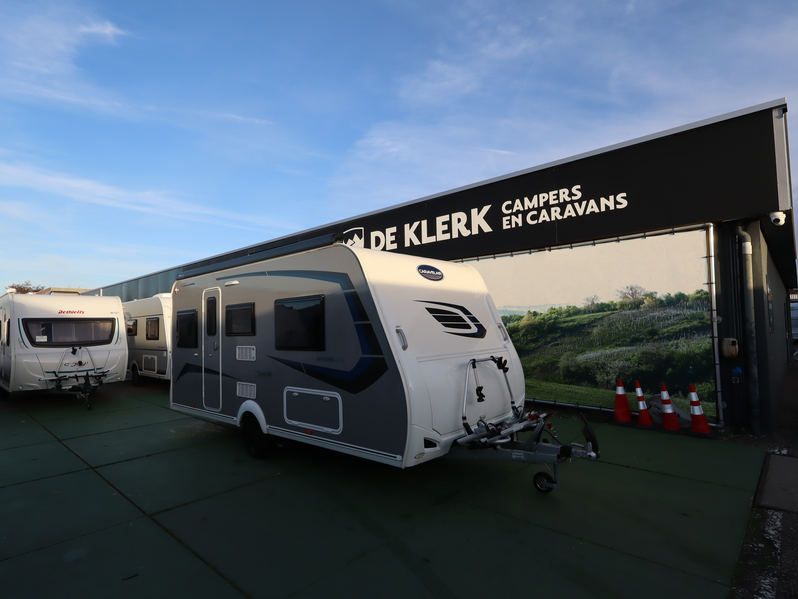 CARAVELAIR ANTARES 450  Titanium