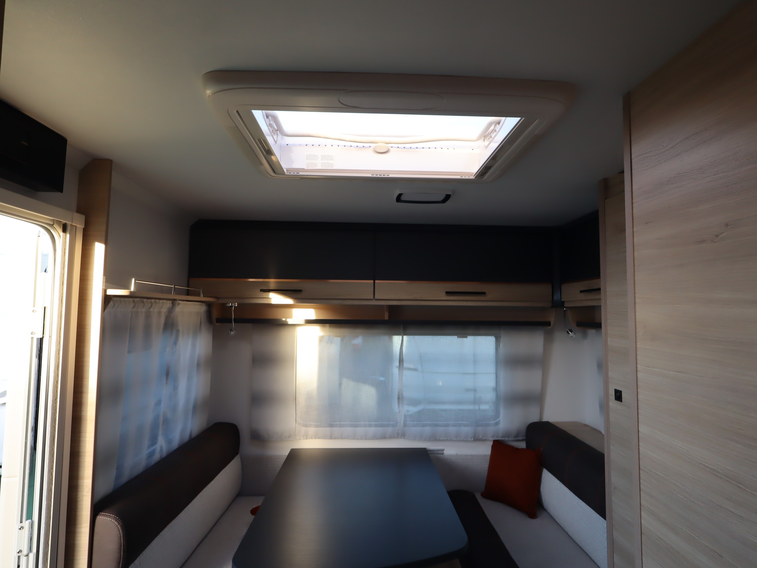 CARAVELAIR ANTARES 450  Titanium