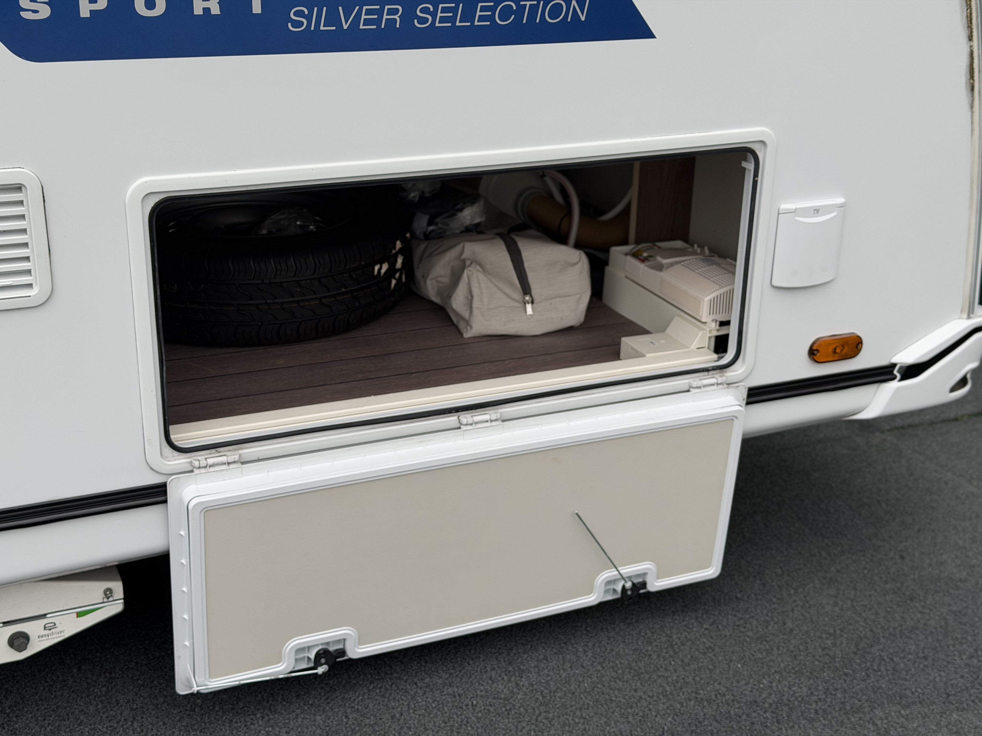 KNAUS SPORT 400 QD Silver Selection