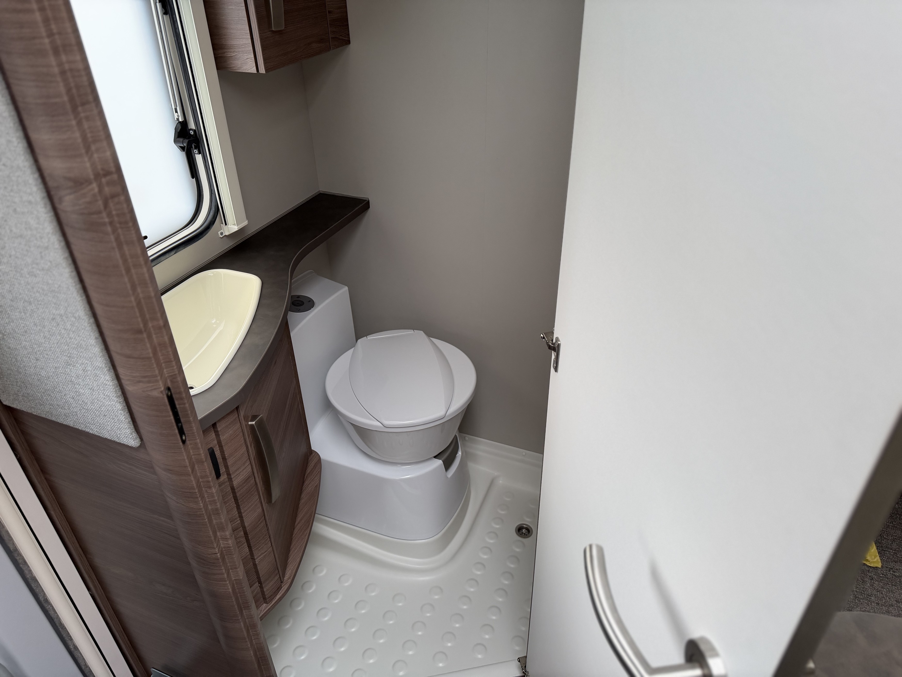 KNAUS SPORT 400 QD Silver Selection