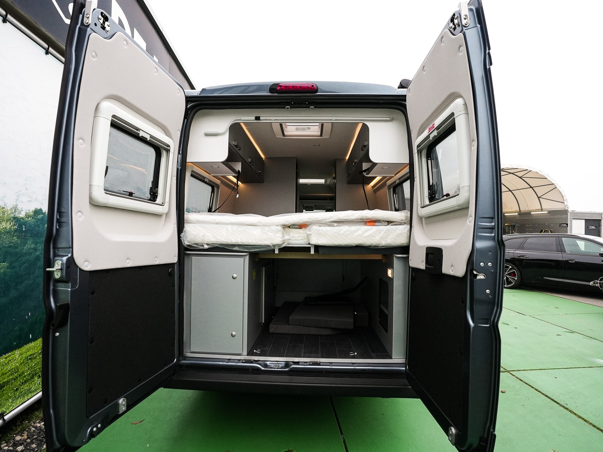 WEINSBERG CaraBus Grey 630 ME Edit. Fire