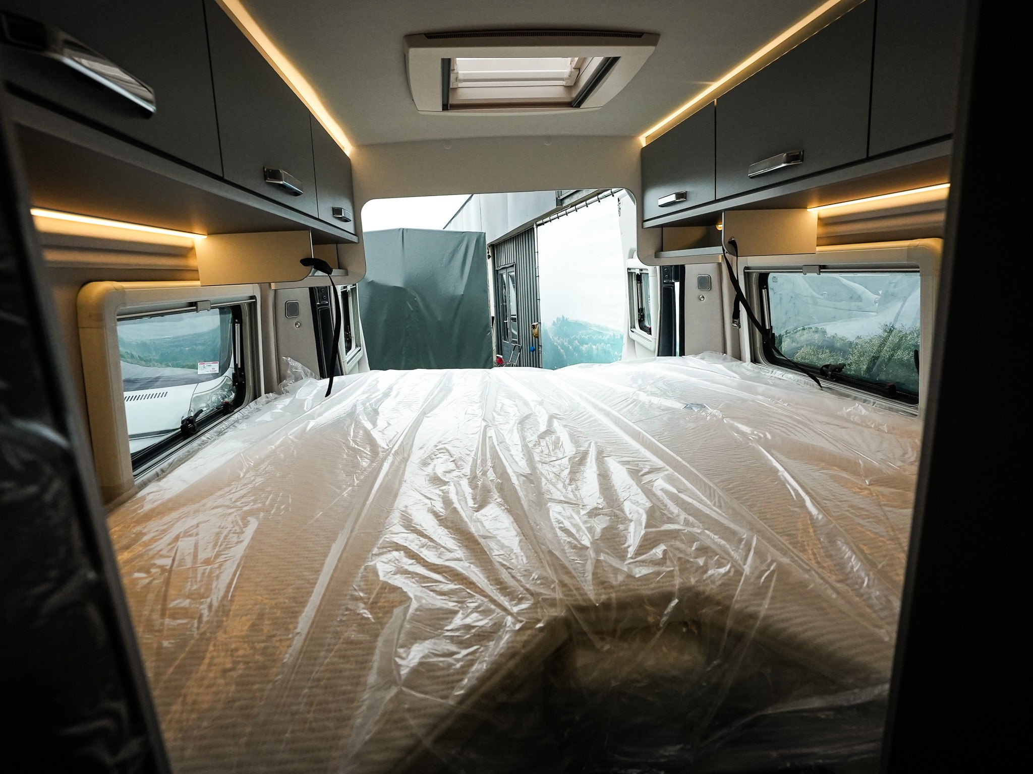 WEINSBERG CaraBus Grey 630 ME Edit. Fire