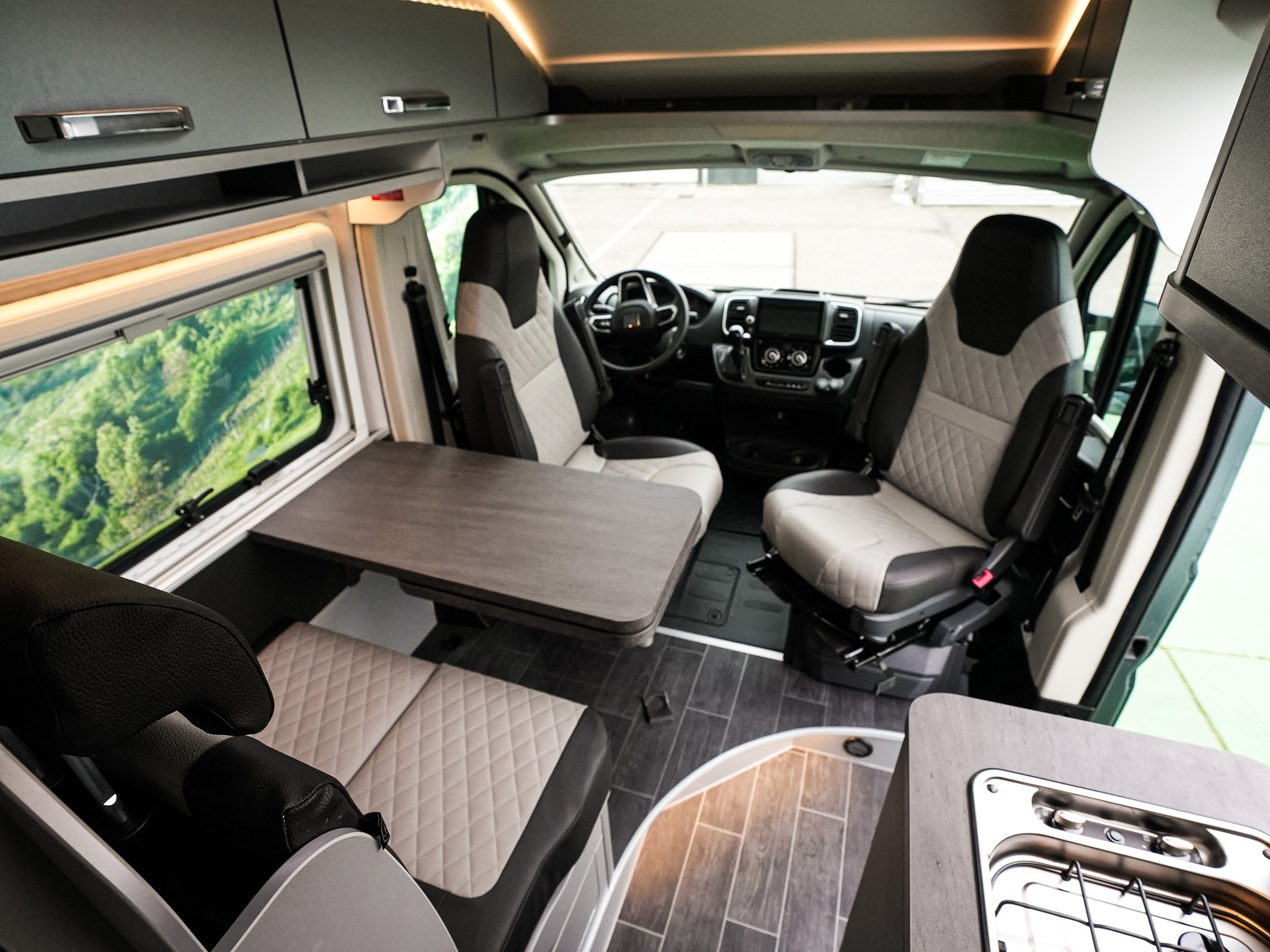 WEINSBERG CaraBus Grey 630 ME Edit. Fire