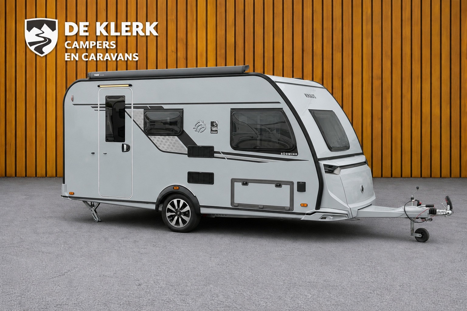 KNAUS SUDWIND 420 QD Black Selection