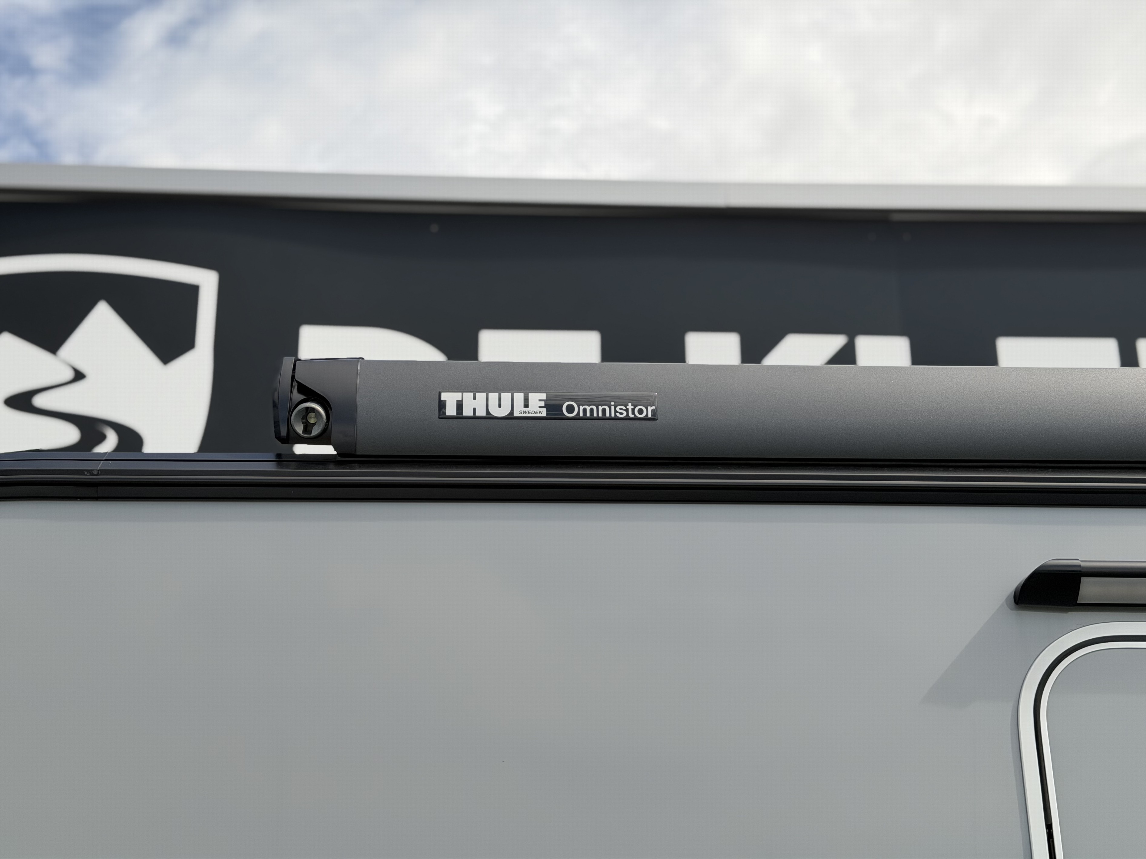 KNAUS SUDWIND 460 EU Black Selection
