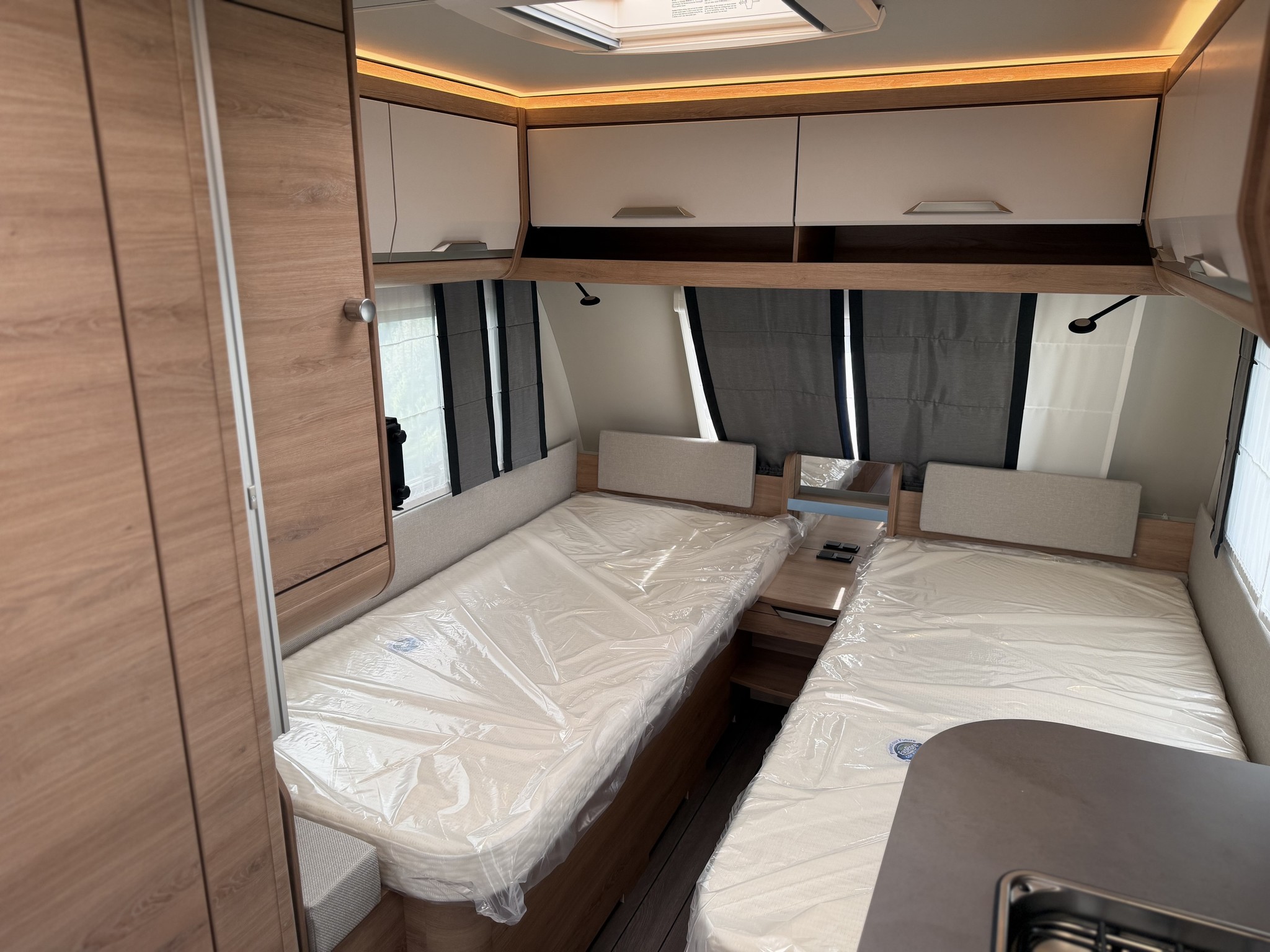 KNAUS SUDWIND  500 EU BlackSelection