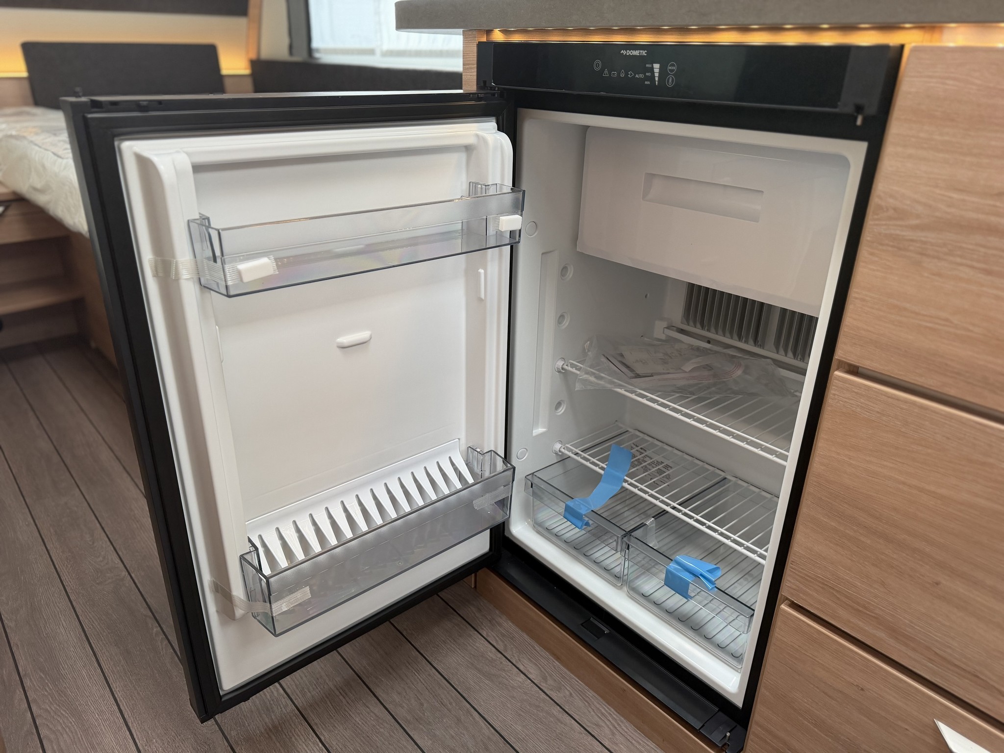 KNAUS SUDWIND  500 EU BlackSelection