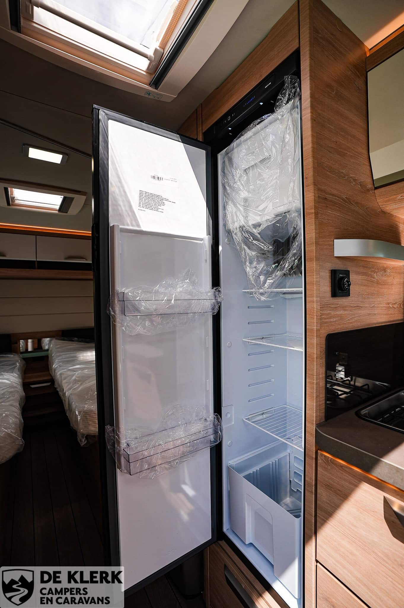KNAUS SUDWIND 540 UE Black selection