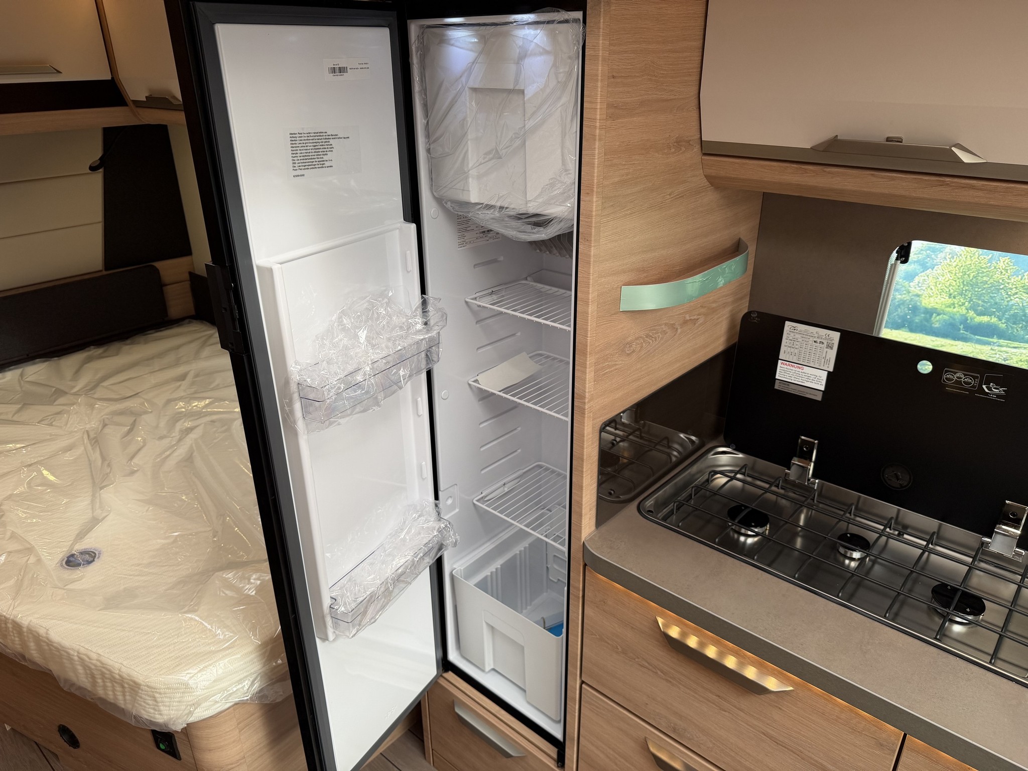 KNAUS SUDWIND 500 UF Black Selection