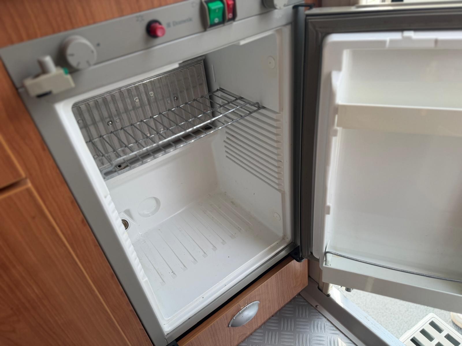 TAB 320 RS Walker Voortent