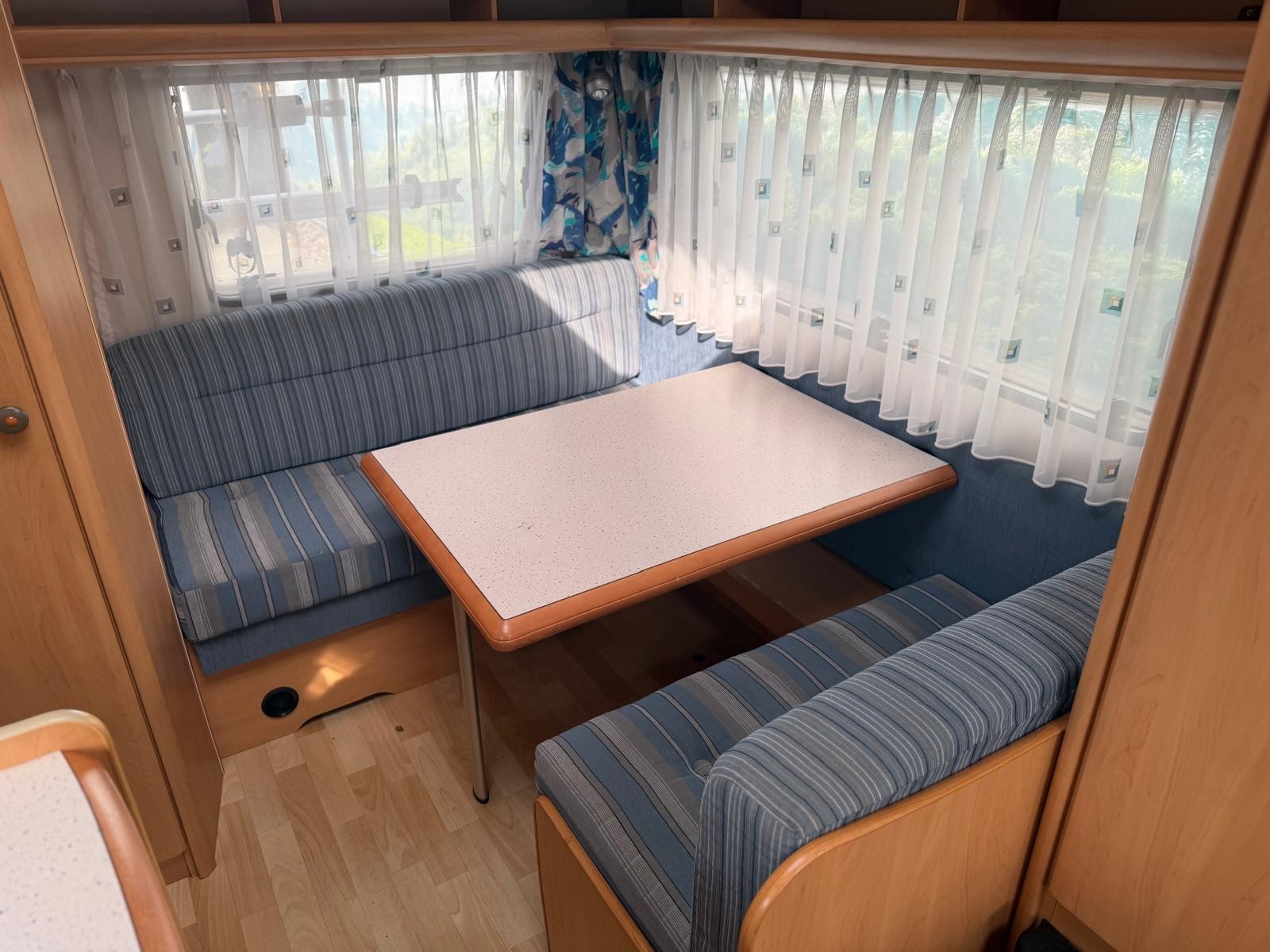 HOBBY DE LUXE 400 SF