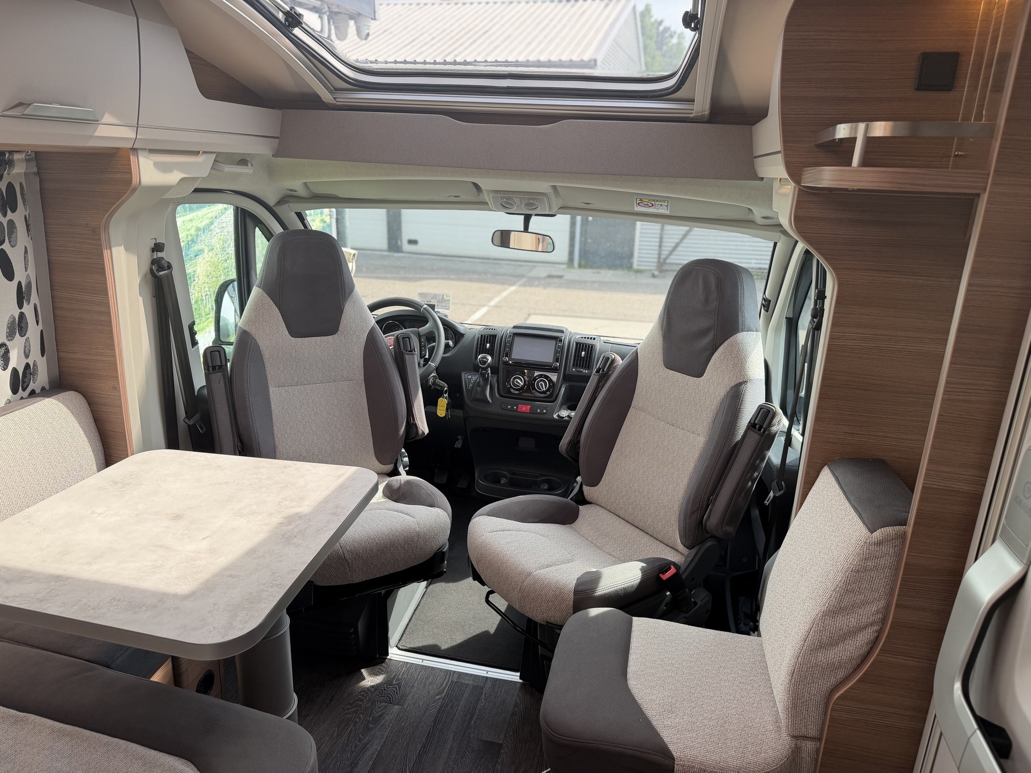 KNAUS VAN TI 650 MEG Vansation