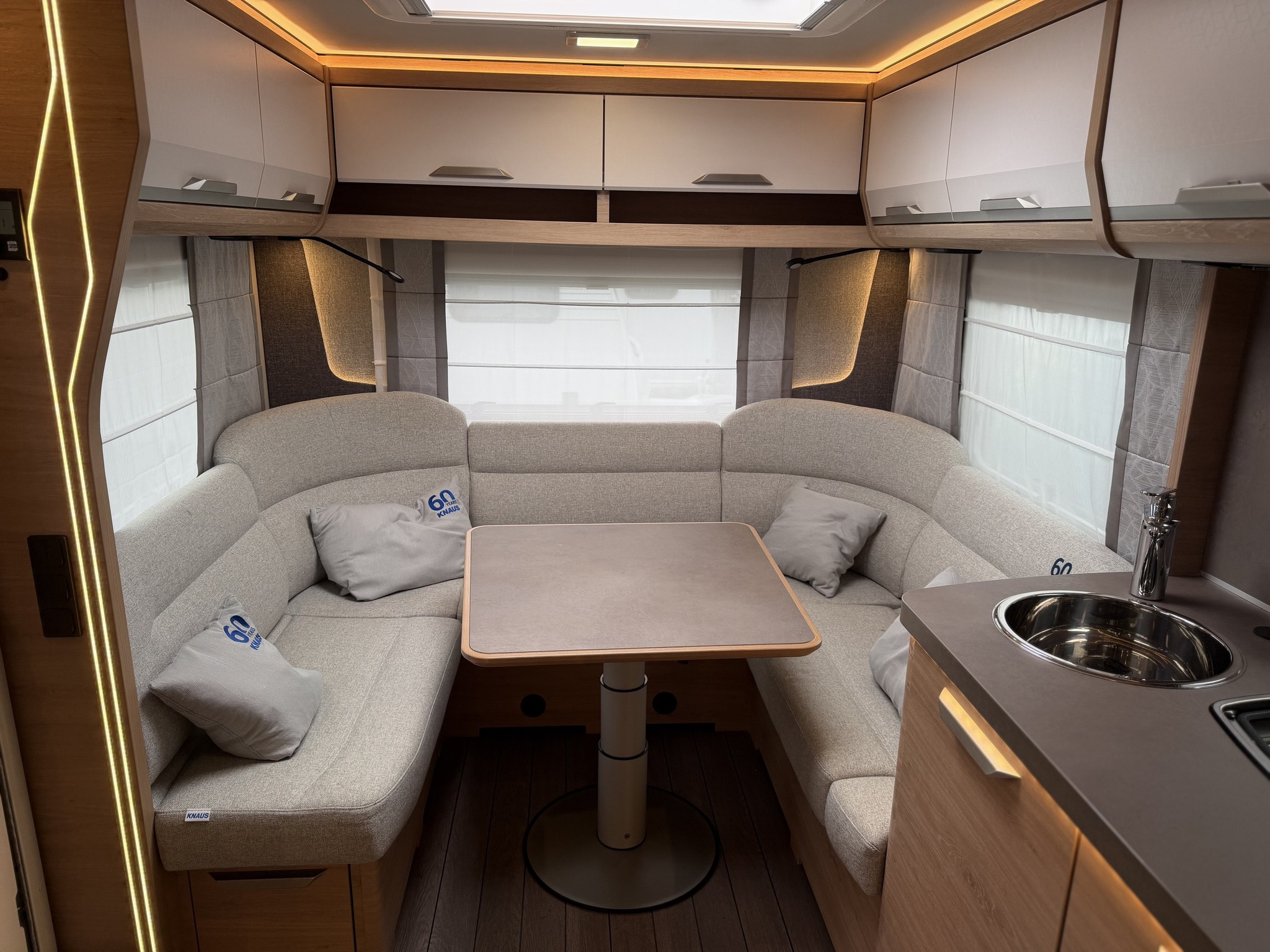KNAUS SUDWIND 500 FU 60 YEARS