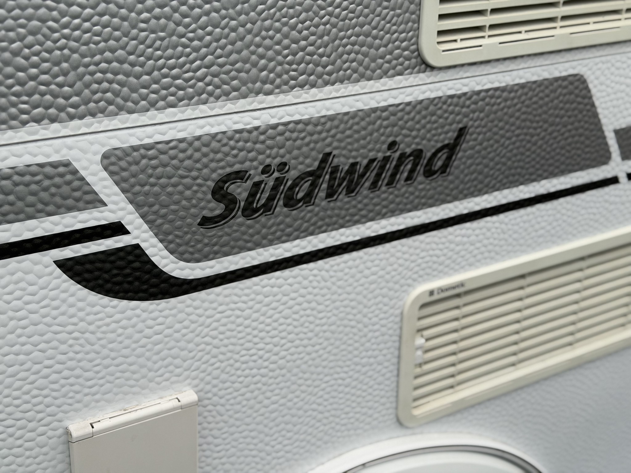 KNAUS Sudwind 460 QU