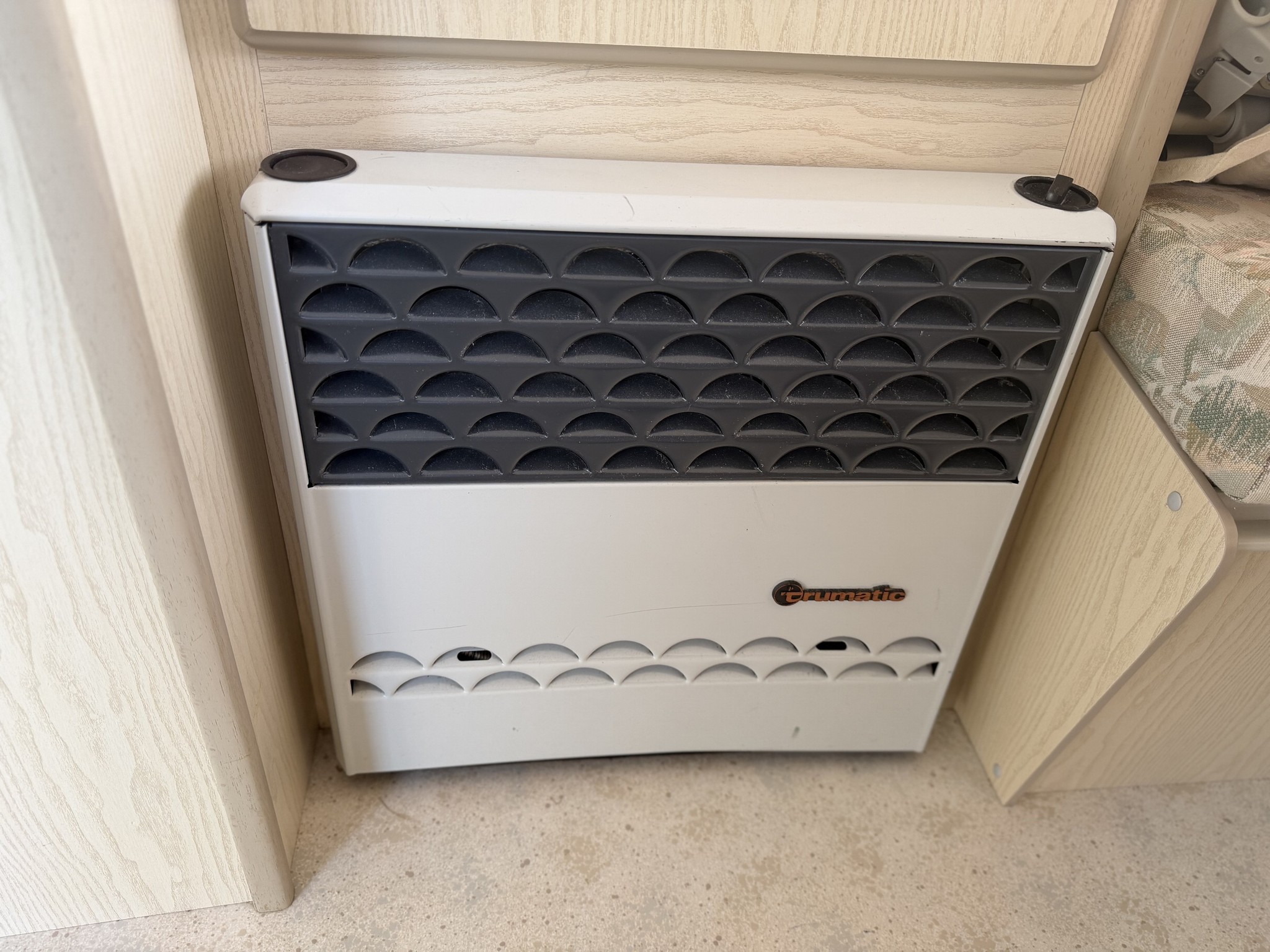 AVENTO PREMIER 420 TD