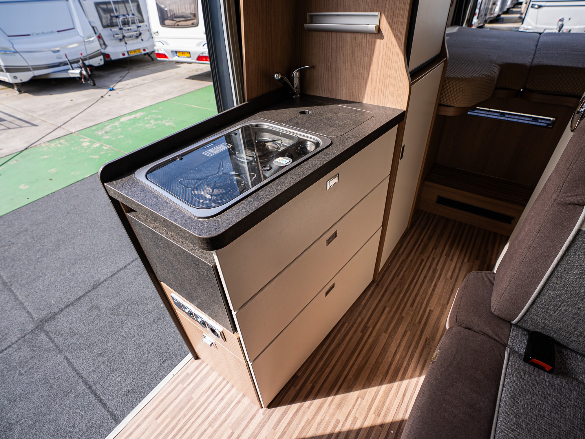 MALIBU 640 LE / Gratis stalling