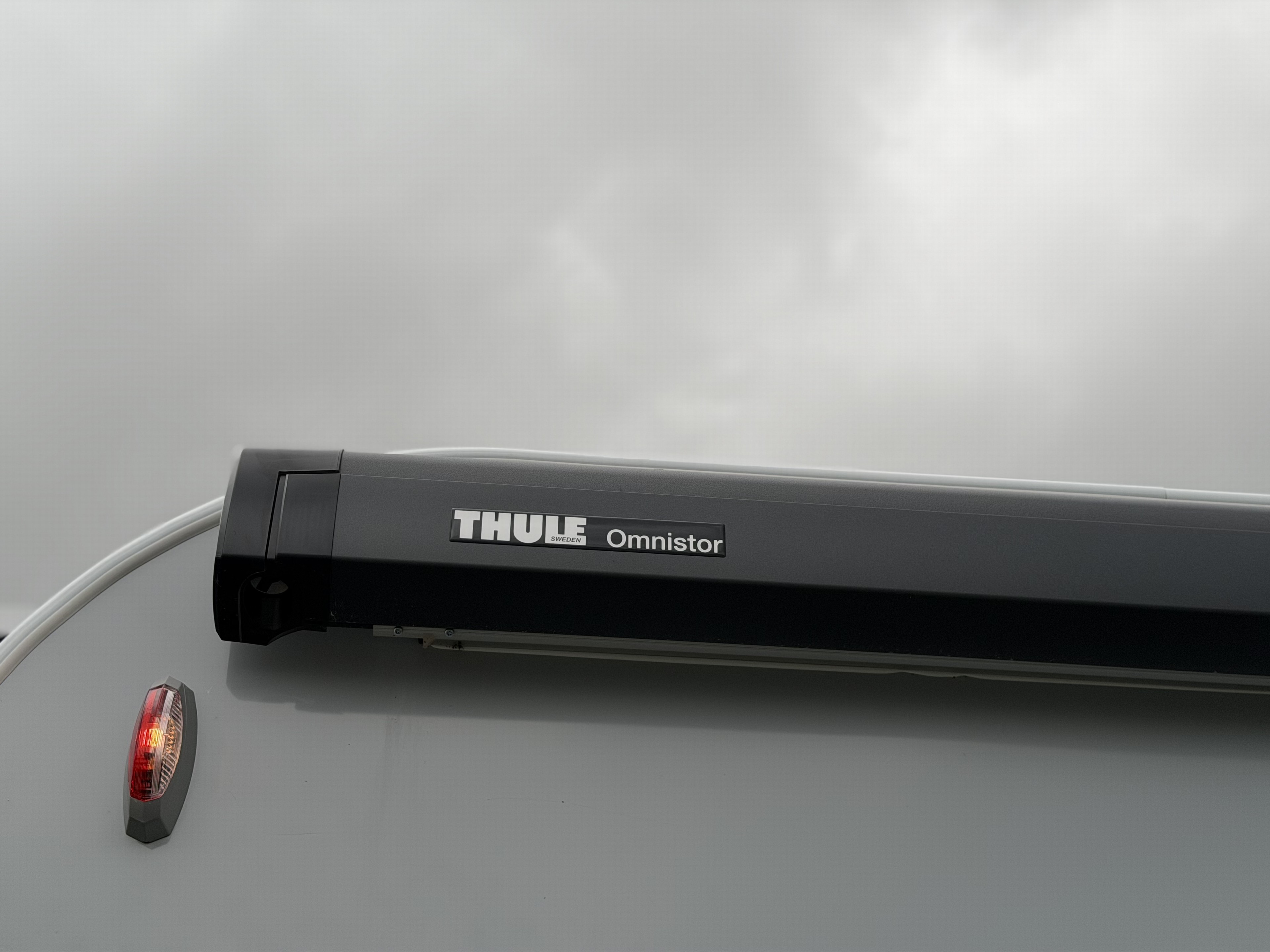 KNAUS Live Wave 650 MEG Black Select