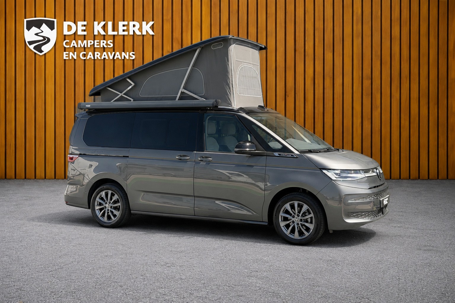 VOLKSWAGEN CALIFORNIA OCEAN / Gratis stal