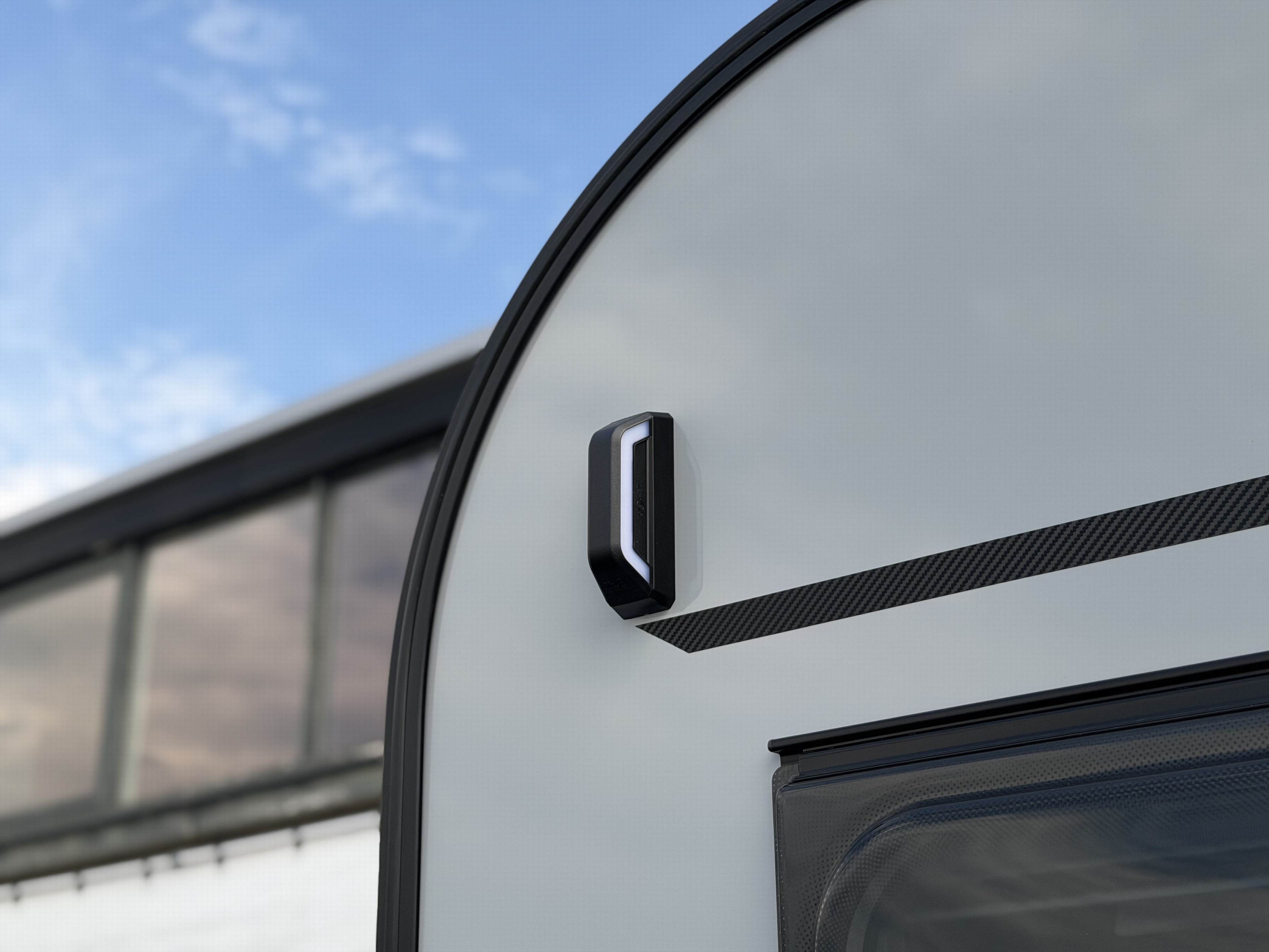 KNAUS SUDWIND 460 EU Black Selection