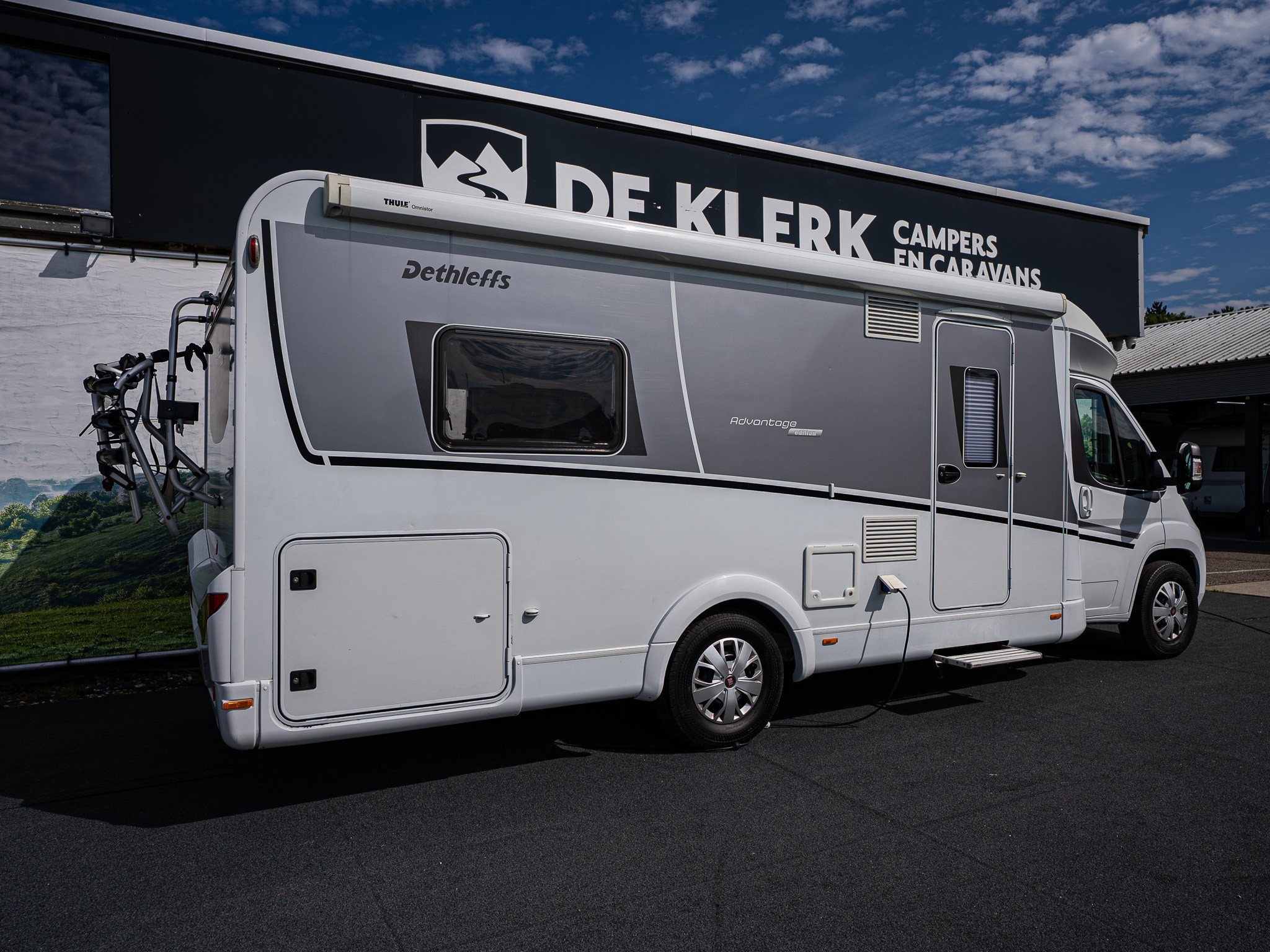 DETHLEFFS T7051 Advantage / Gratis Stall