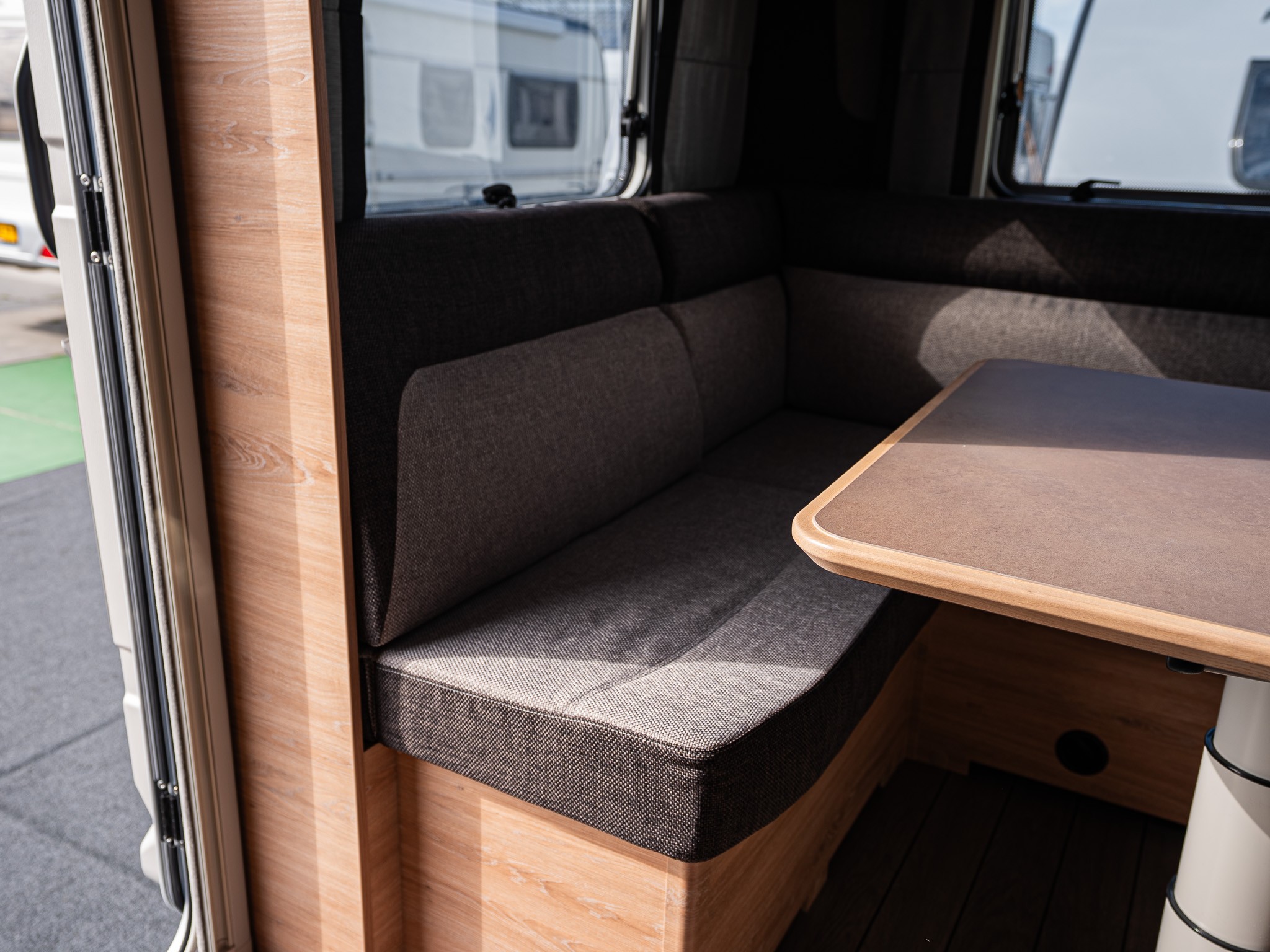 KNAUS SUDWIND 500 EU Black Selection