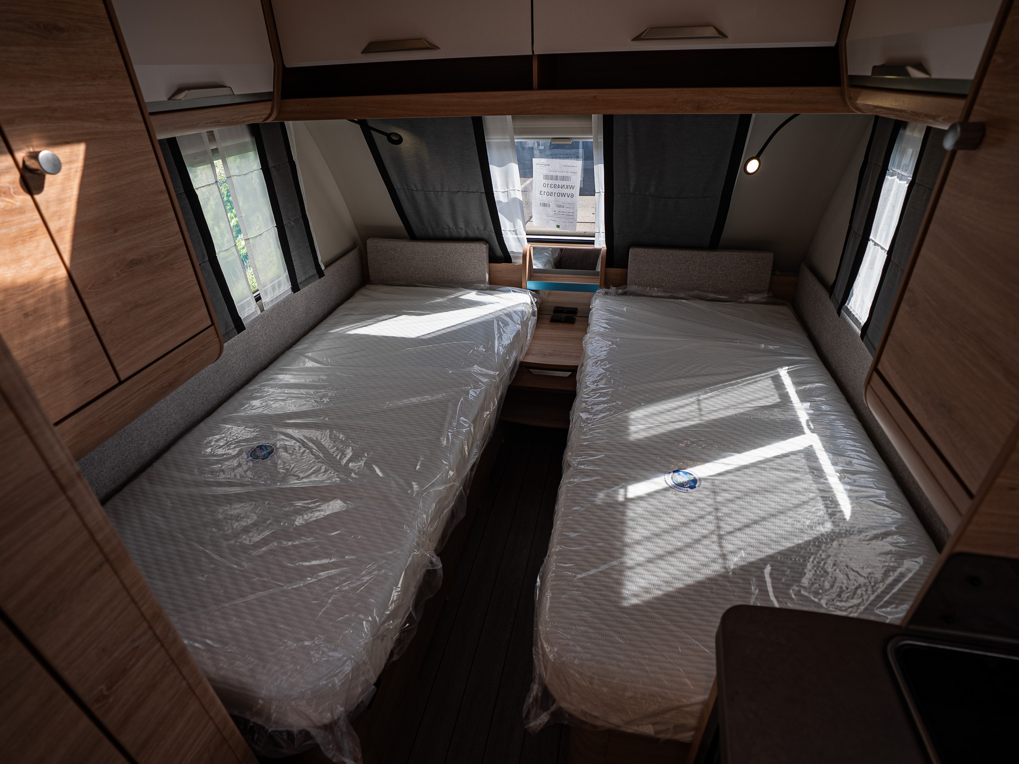 KNAUS SUDWIND 460 EU Black Selection