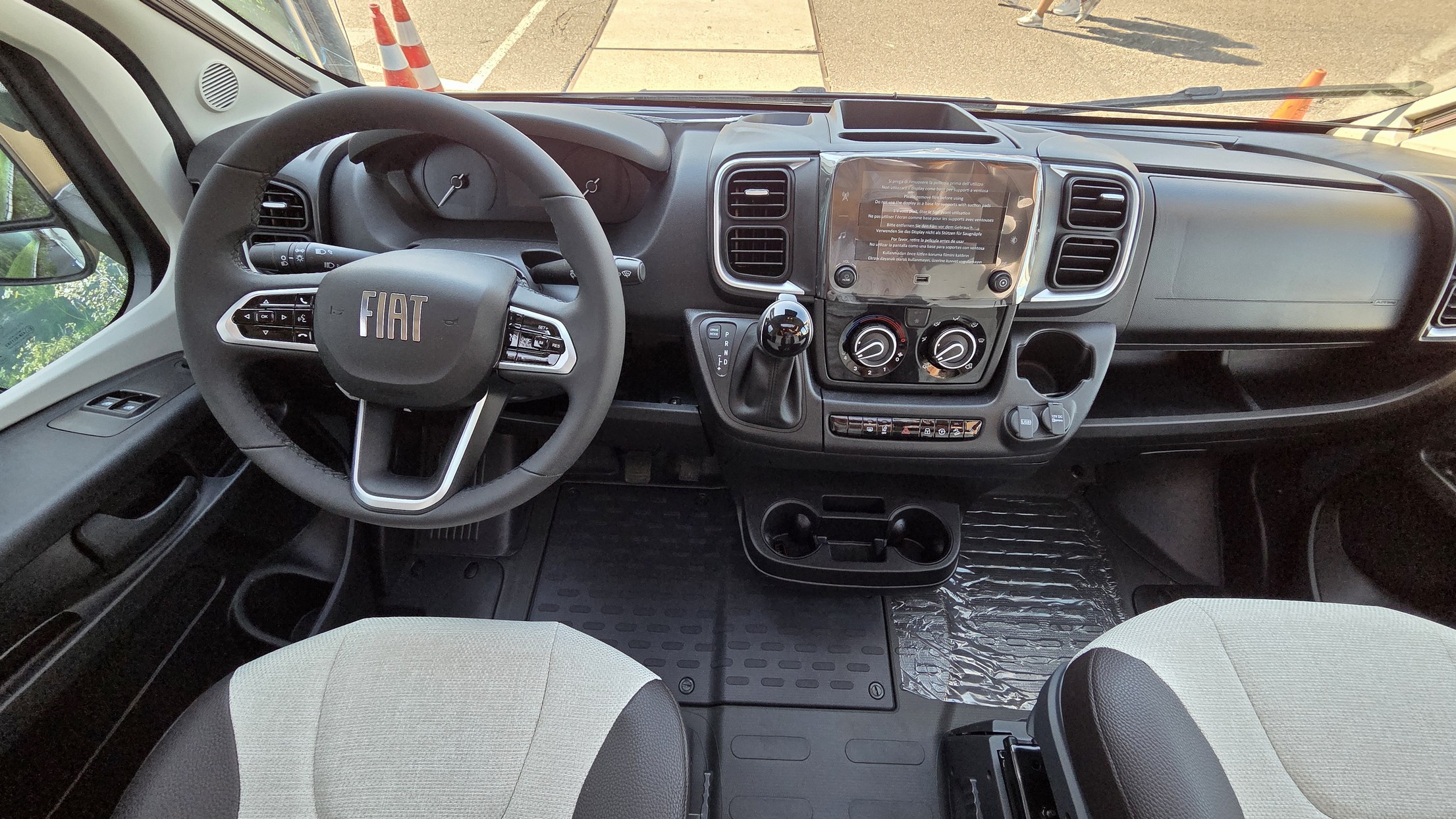 WEINSBERG CaraSuite 650 MF EDITION [SPIC
