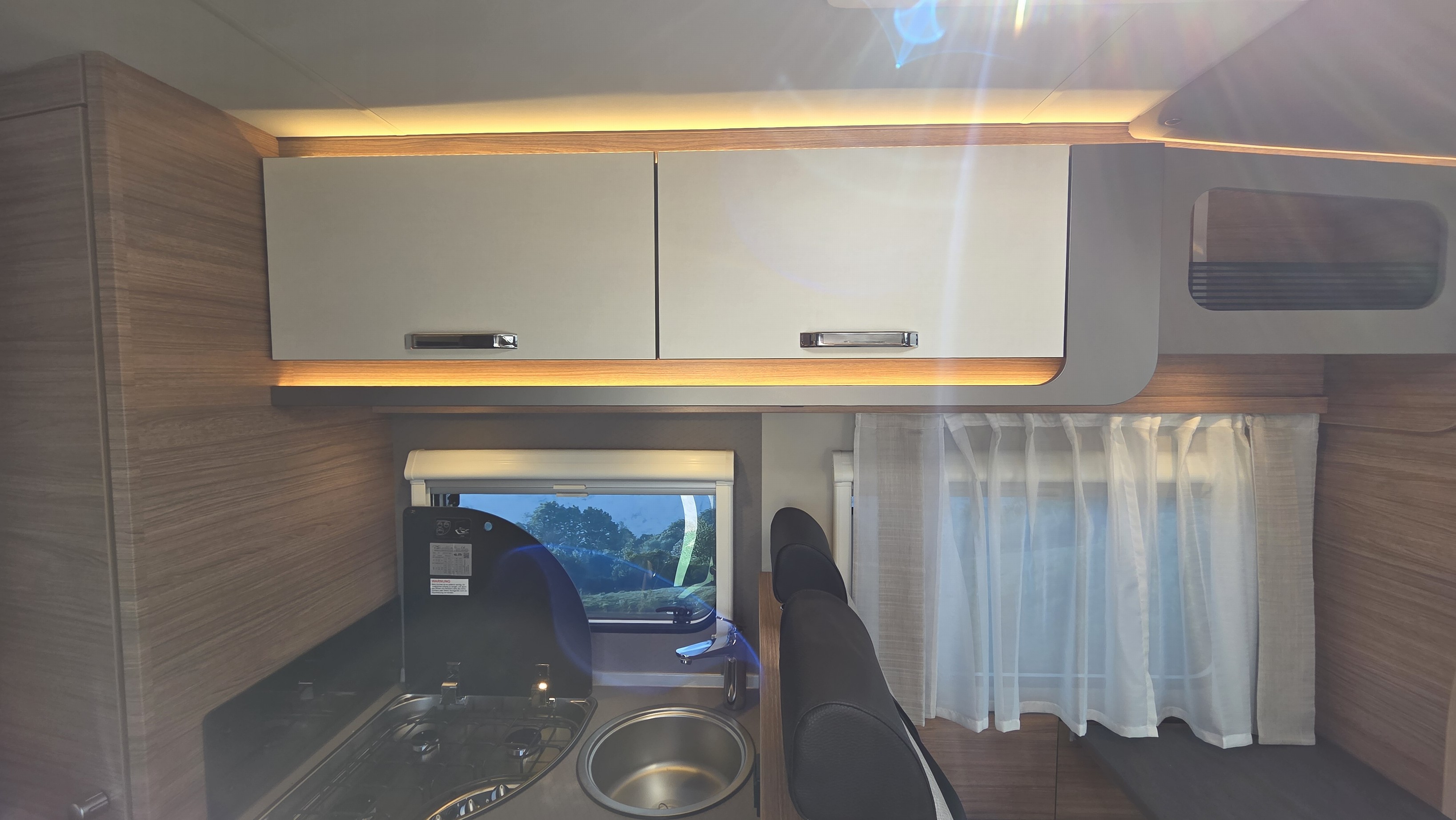 WEINSBERG CaraSuite 650 MF EDITION [SPIC