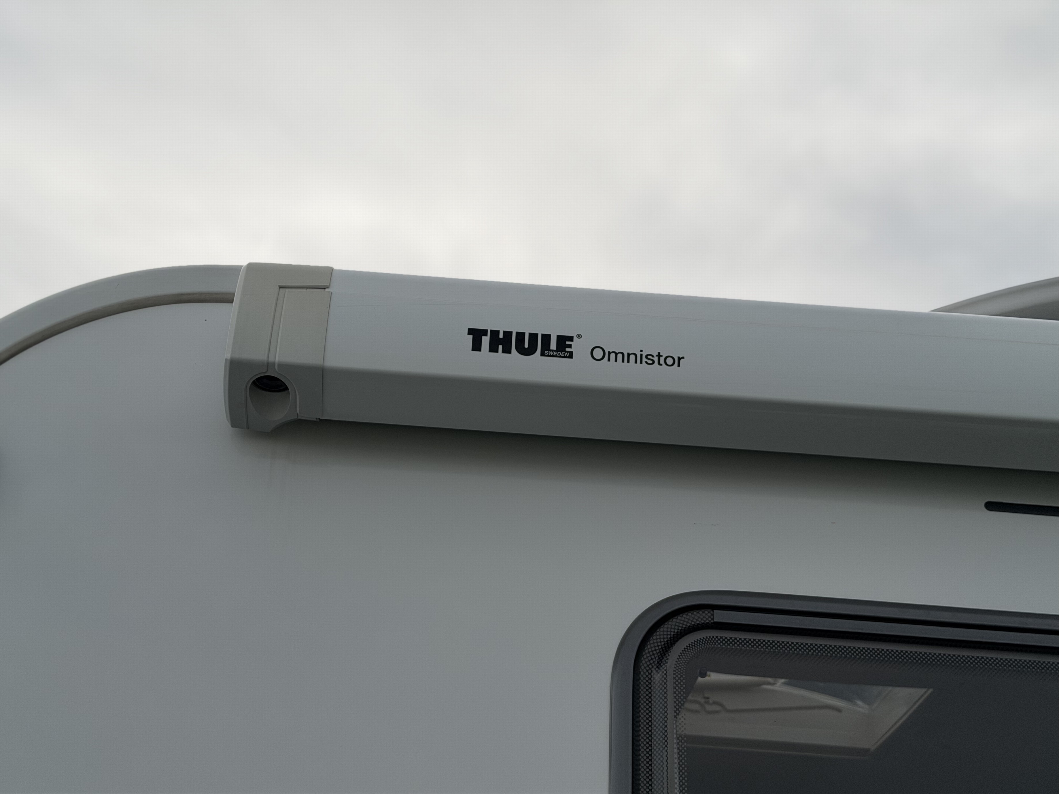 BURSTNER Lyseo T690G Limited / Gratis S