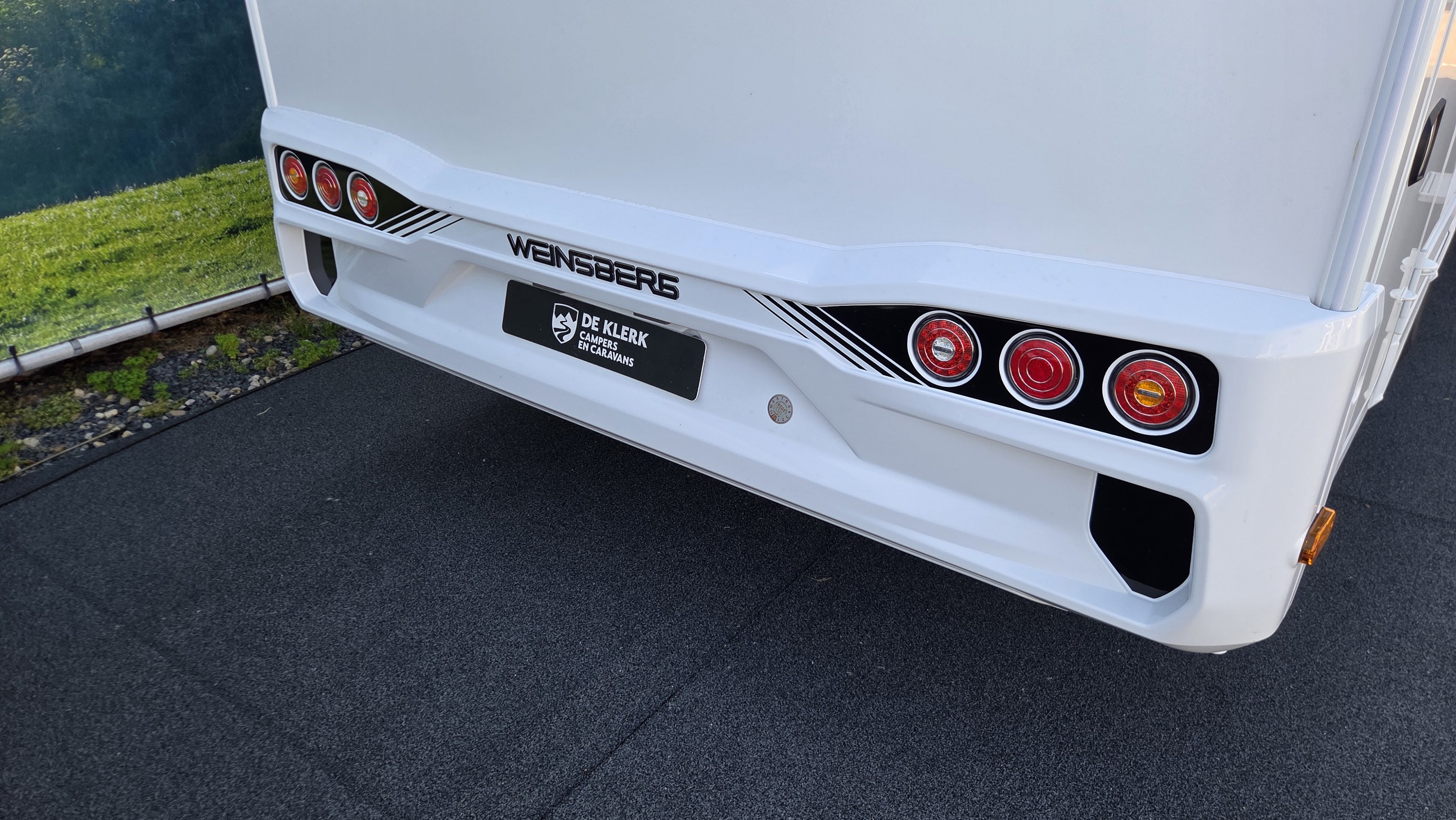 WEINSBERG CARASUITE 700 DX EDITION [SPIC