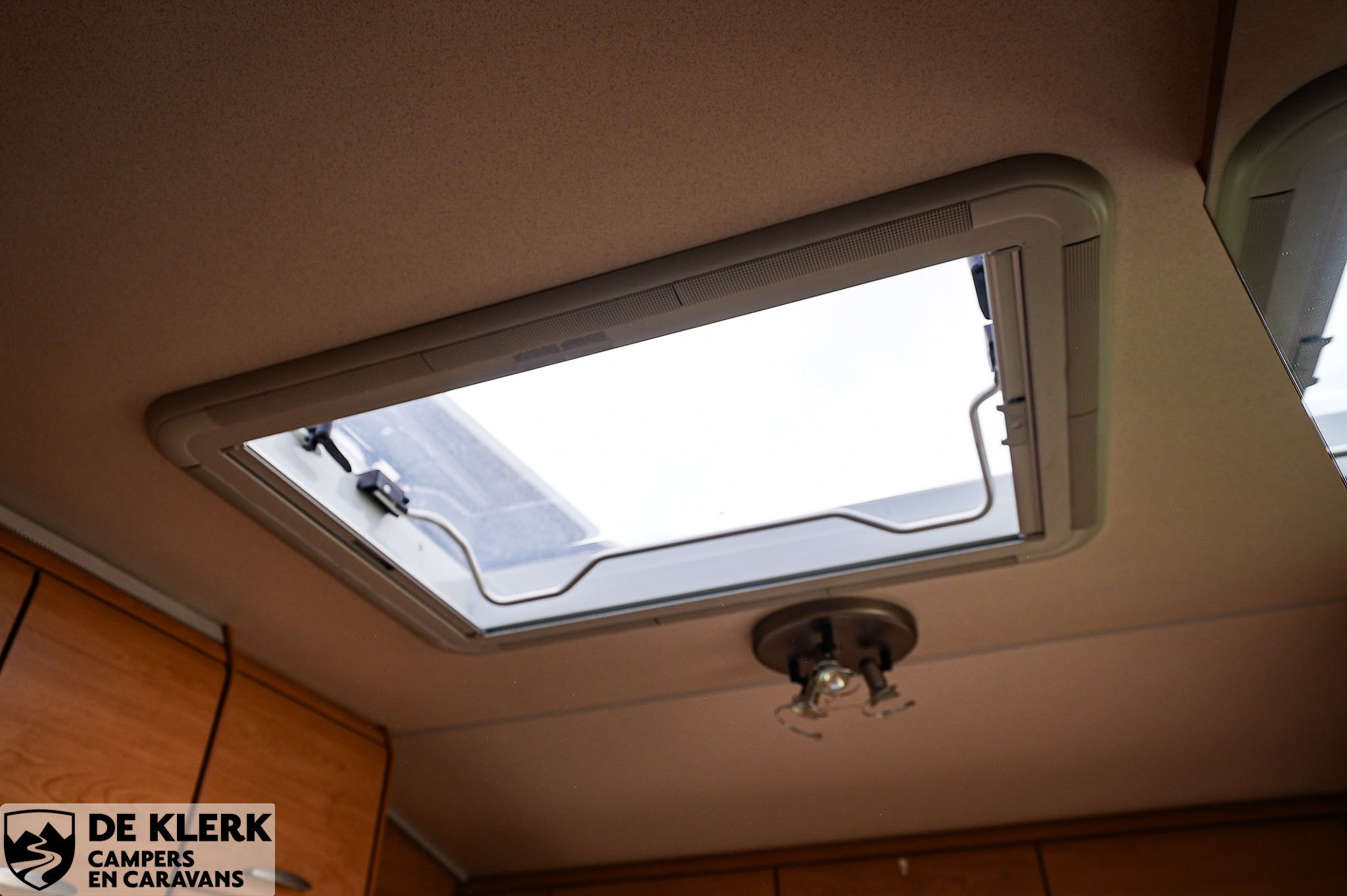 KNAUS SUDWIND 450 TF