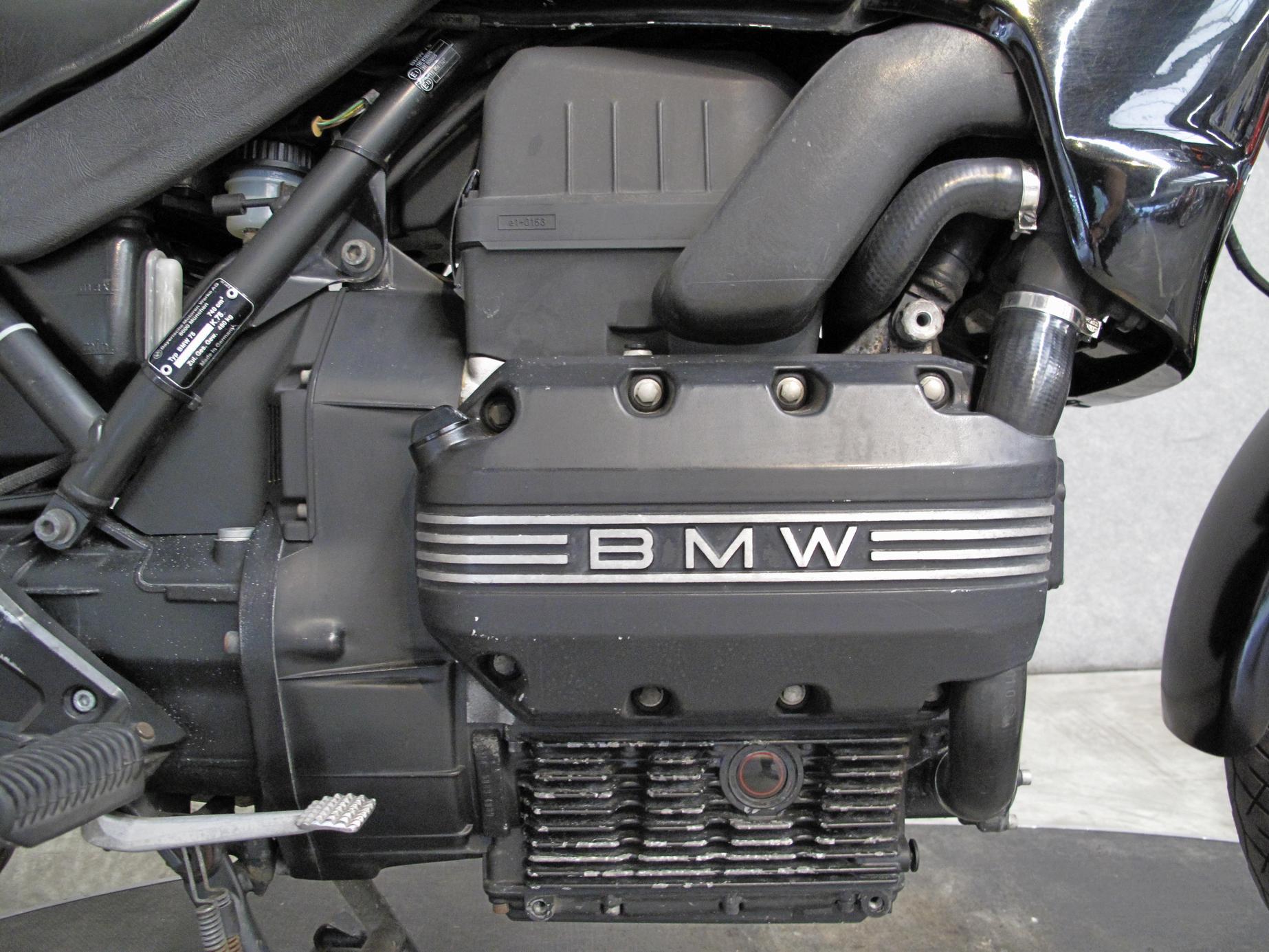 BMW K75