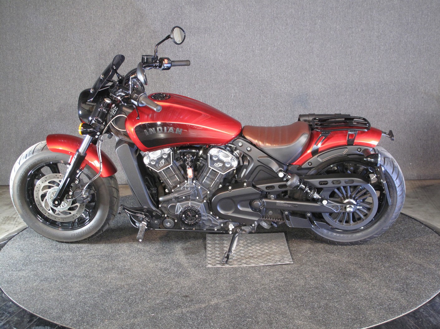 INDIAN - Scout Bobber Net binnen!!