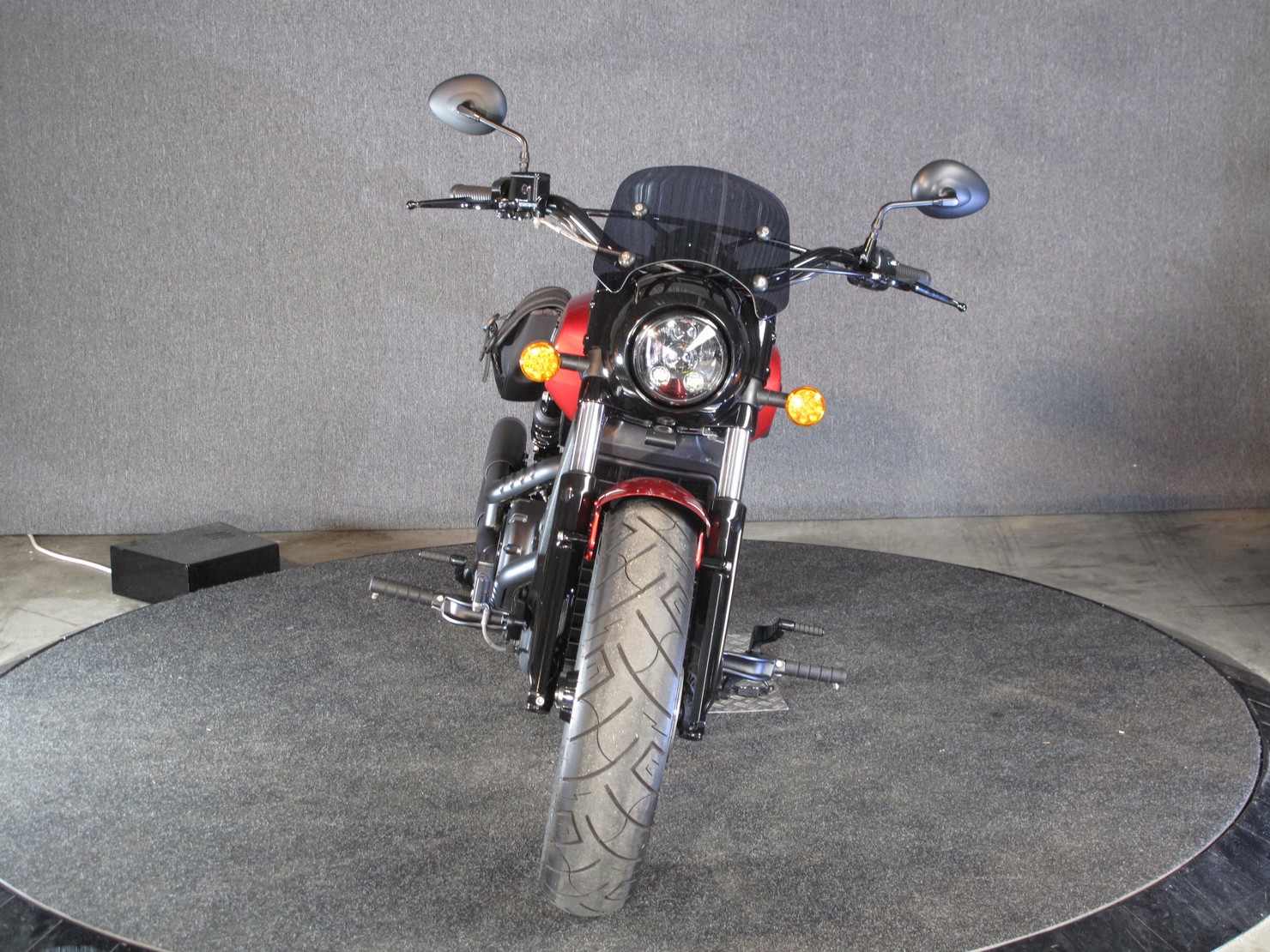 INDIAN - Scout Bobber Net binnen!!