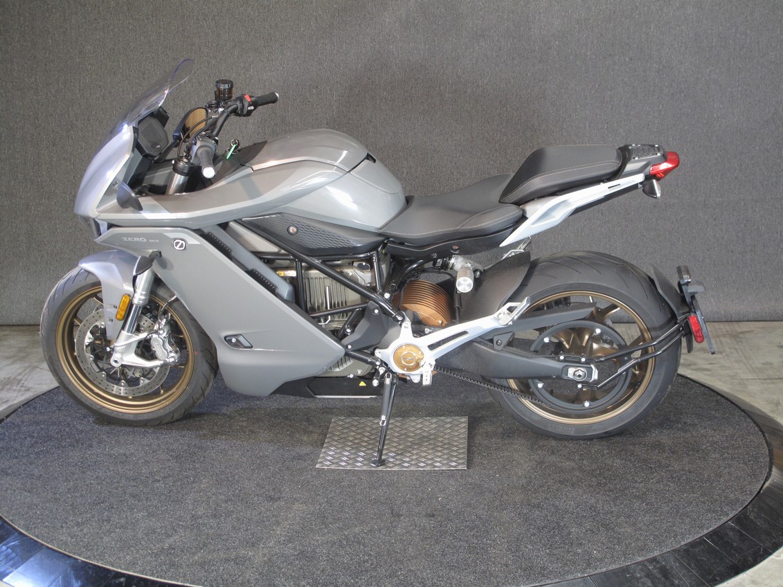 ZERO - SR/S Premium Zo goed als nieuw