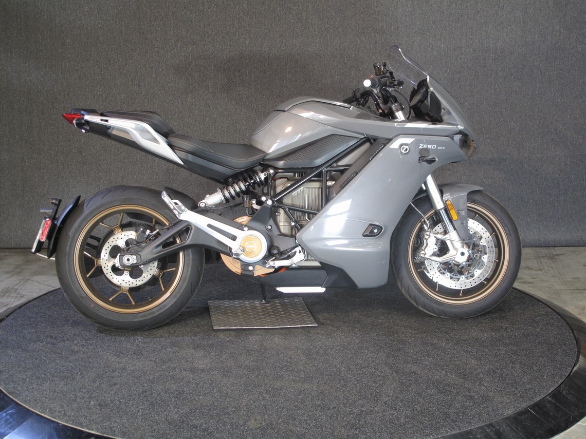 ZERO - SR/S Premium Zo goed als nieuw