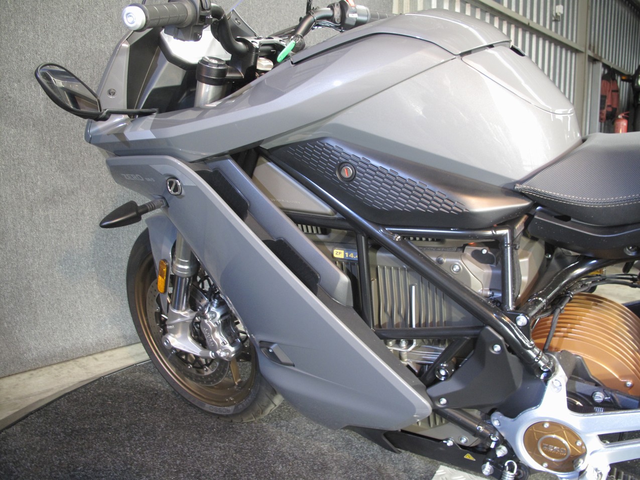 ZERO - SR/S Premium Zo goed als nieuw