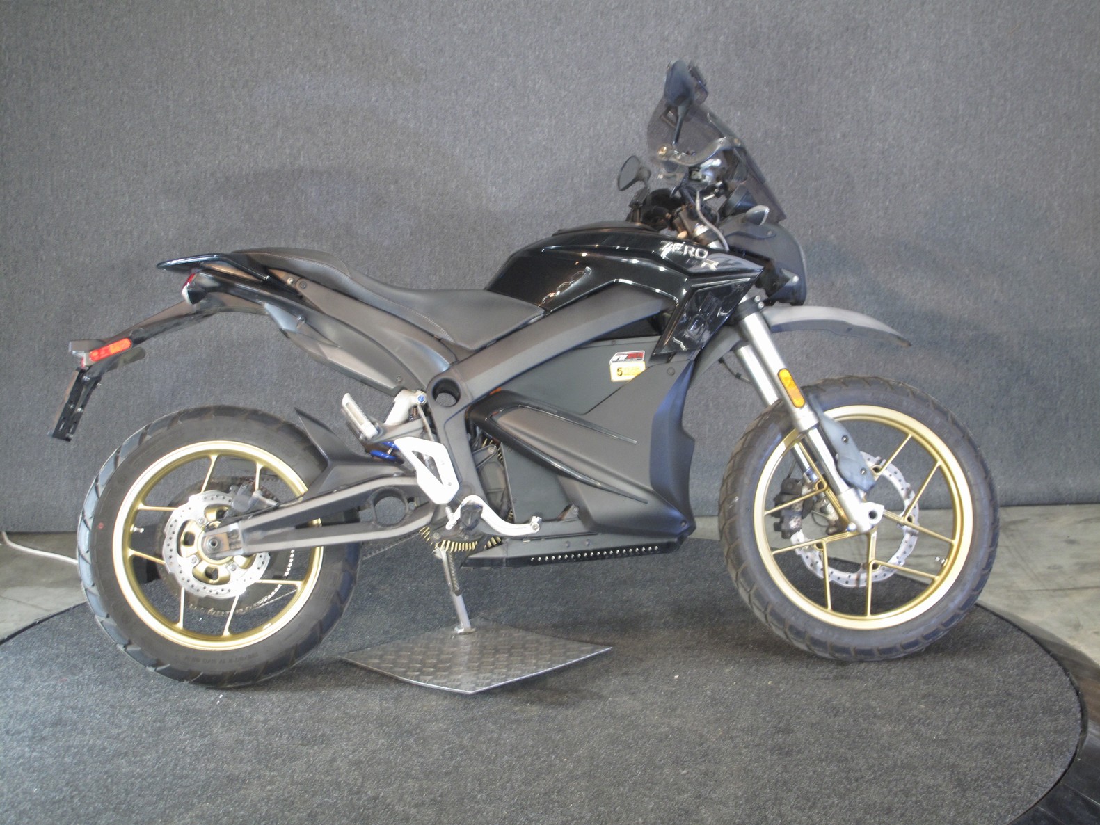 ZERO - DSR ZF14.4 Net binnen!