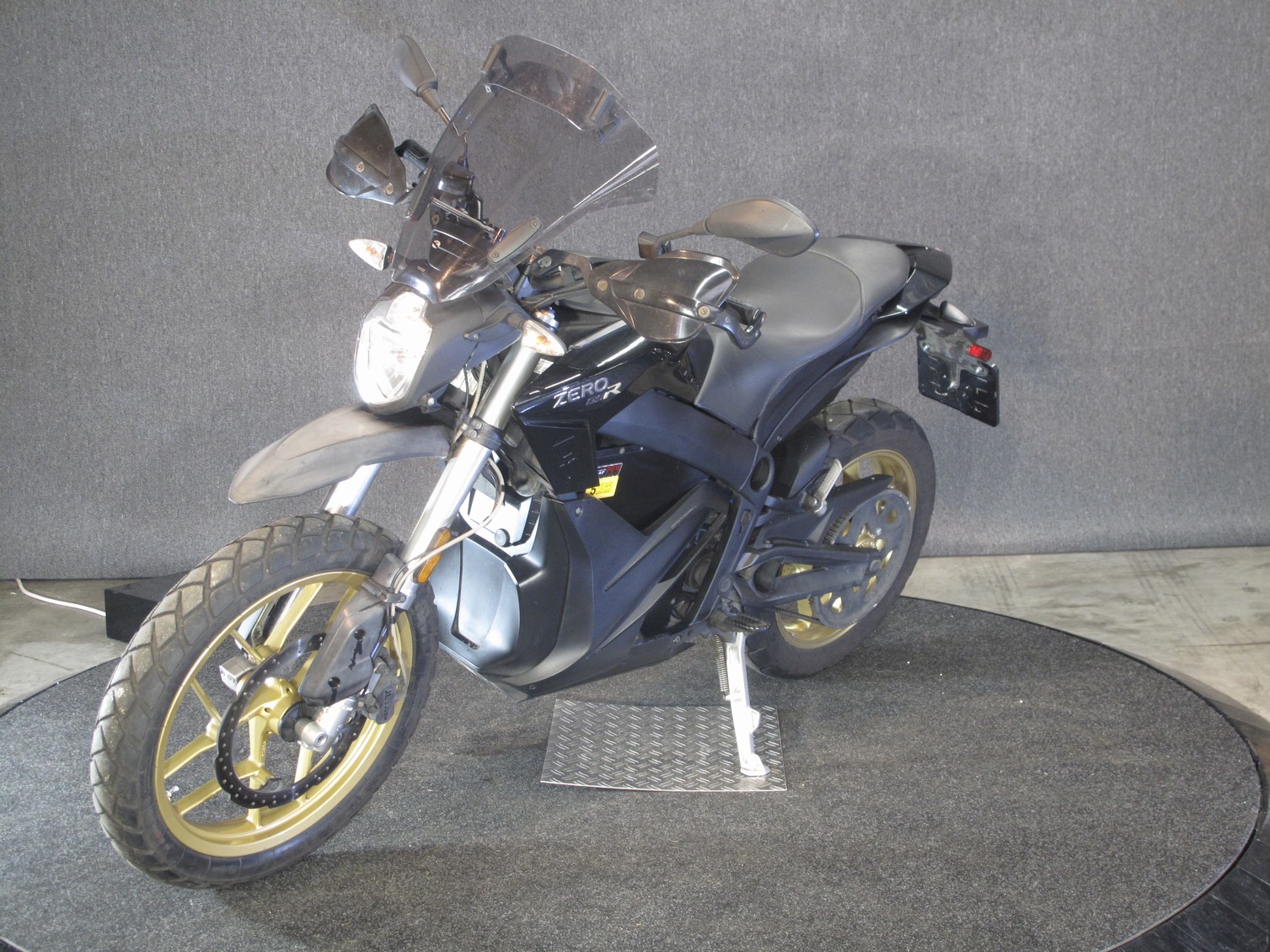 ZERO - DSR ZF14.4 Net binnen!