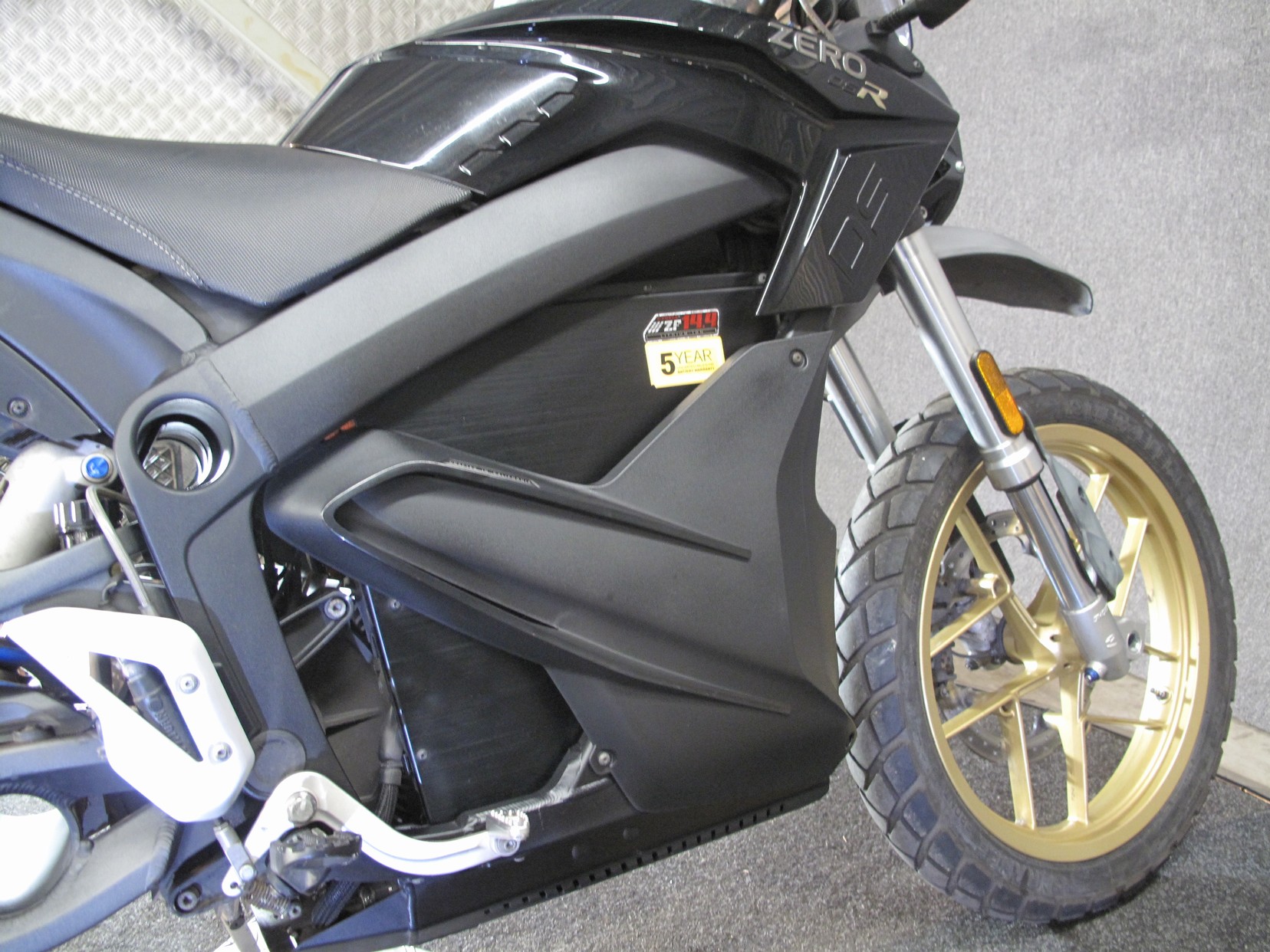 ZERO - DSR ZF14.4 Net binnen!