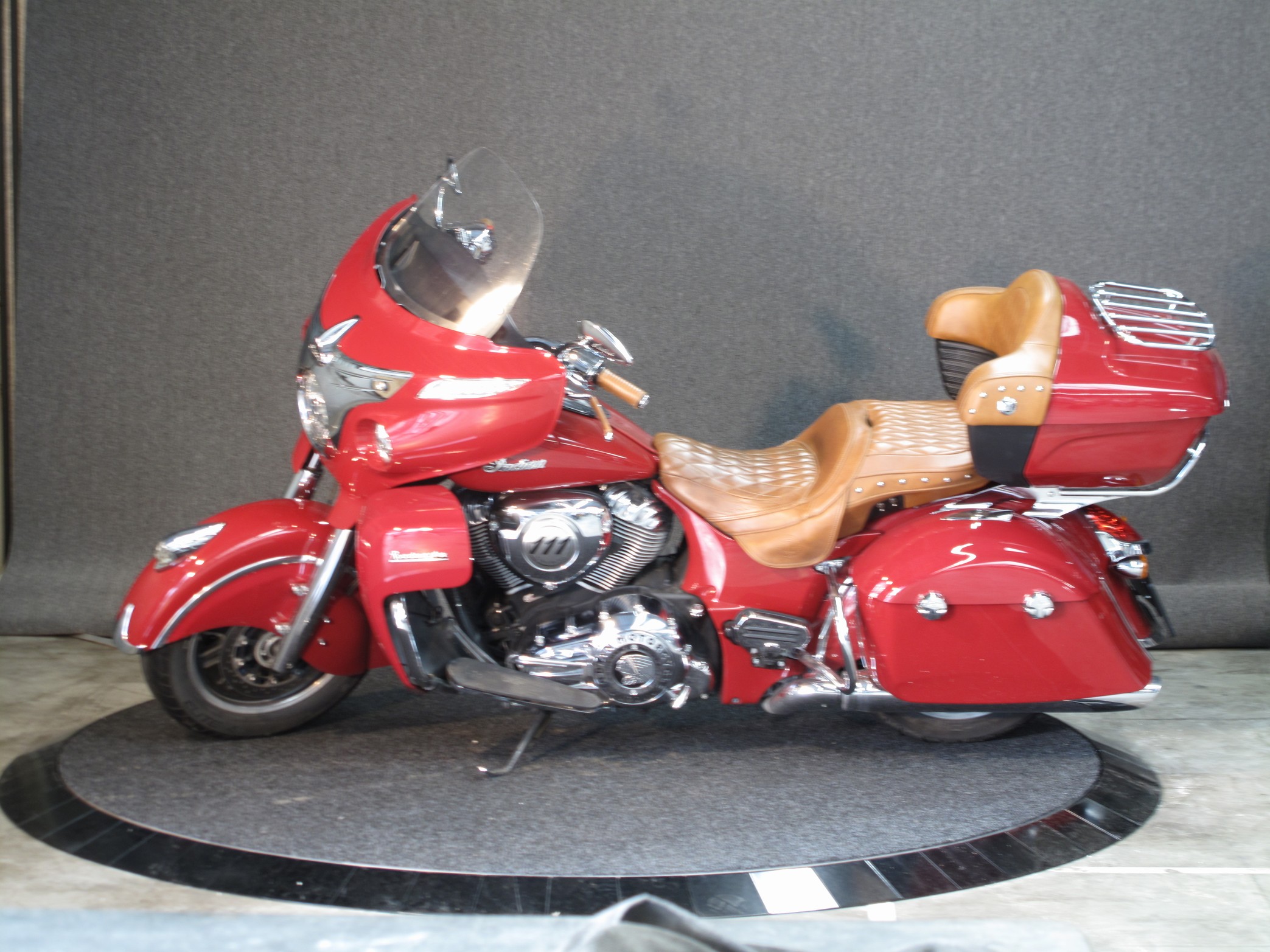 INDIAN Roadmaster The official Indian